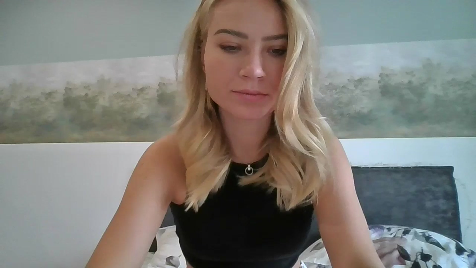 Gallery image thumbnail from fiancee's myfreecams stream on, 09/28/2025, 05:03 image 20 of 20