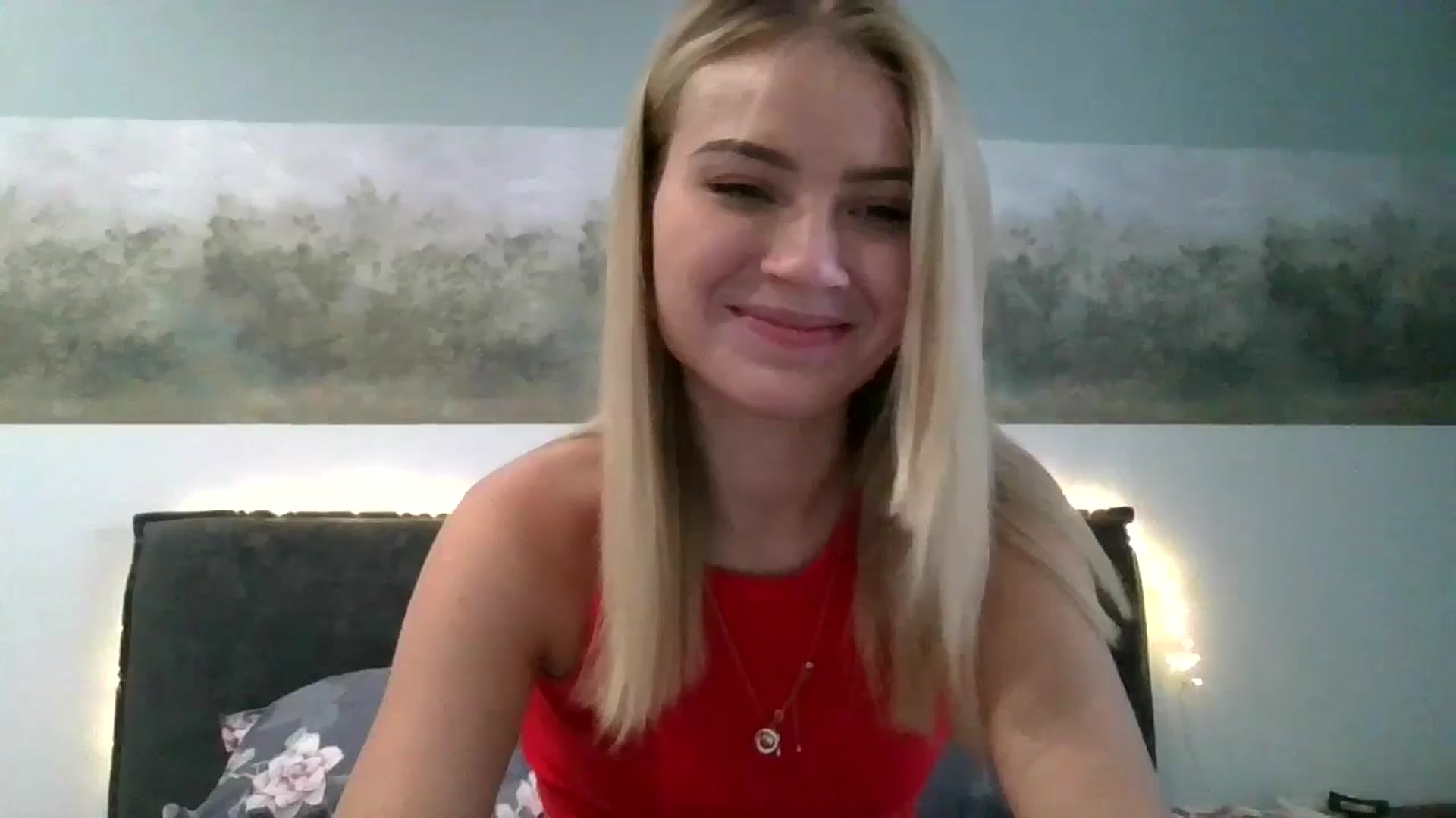 Gallery image thumbnail from fiancee's myfreecams stream on, 10/08/2025, 12:55 image 10 of 20
