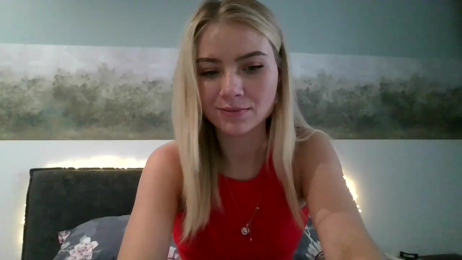 Gallery image thumbnail from fiancee's myfreecams stream on, 10/08/2025, 12:55 image 7 of 20