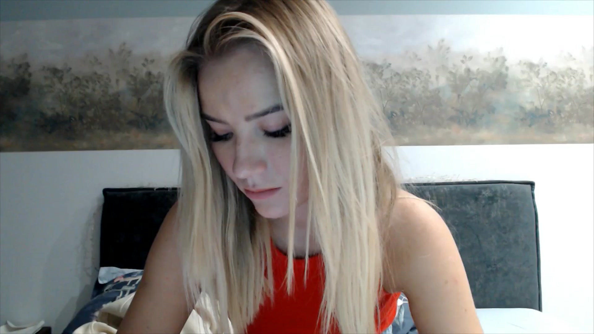 Gallery image thumbnail from fiancee's myfreecams stream on, 10/09/2025, 23:36 image 14 of 20