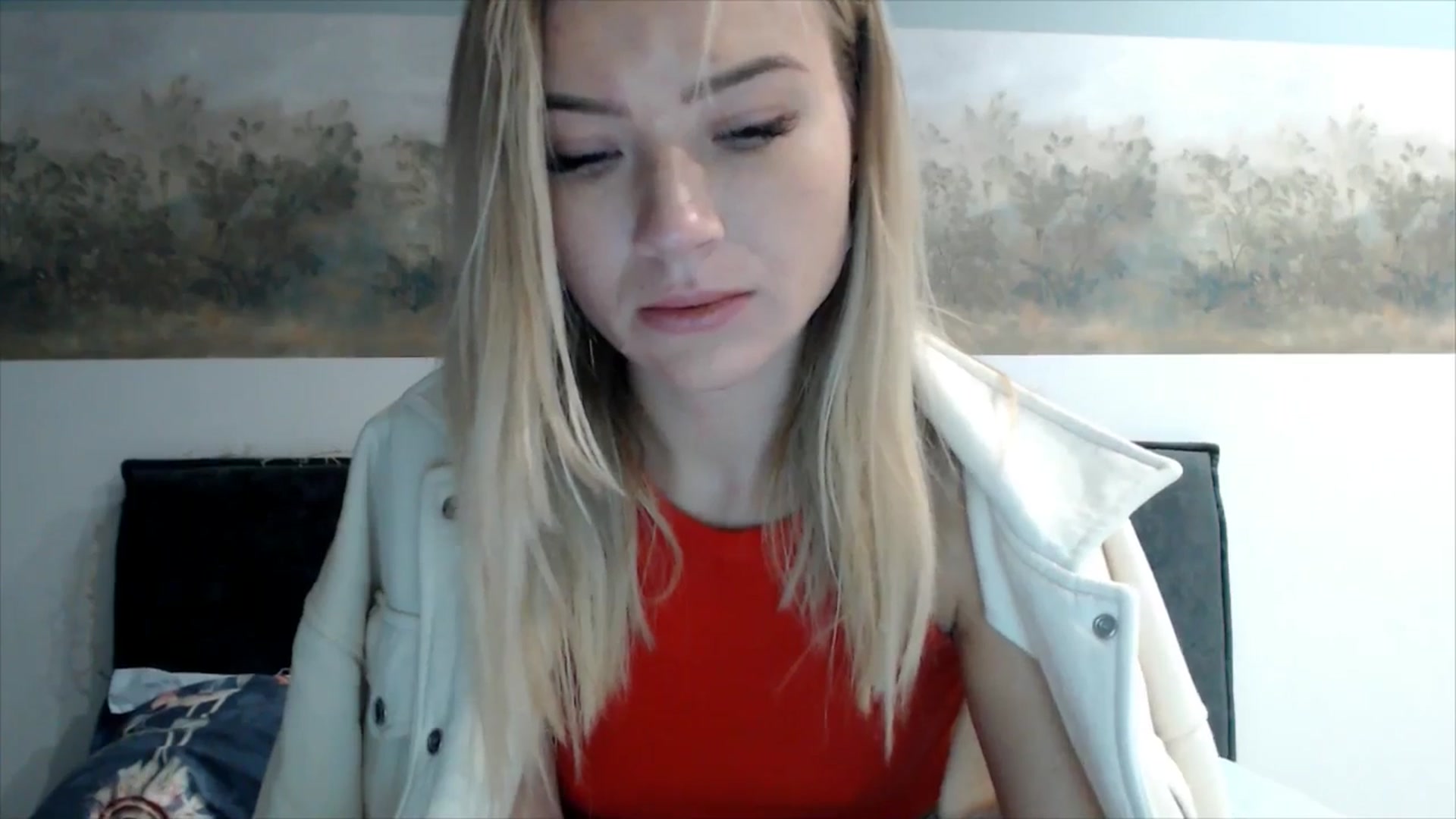 Gallery image thumbnail from fiancee's myfreecams stream on, 10/10/2025, 02:33 image 18 of 20
