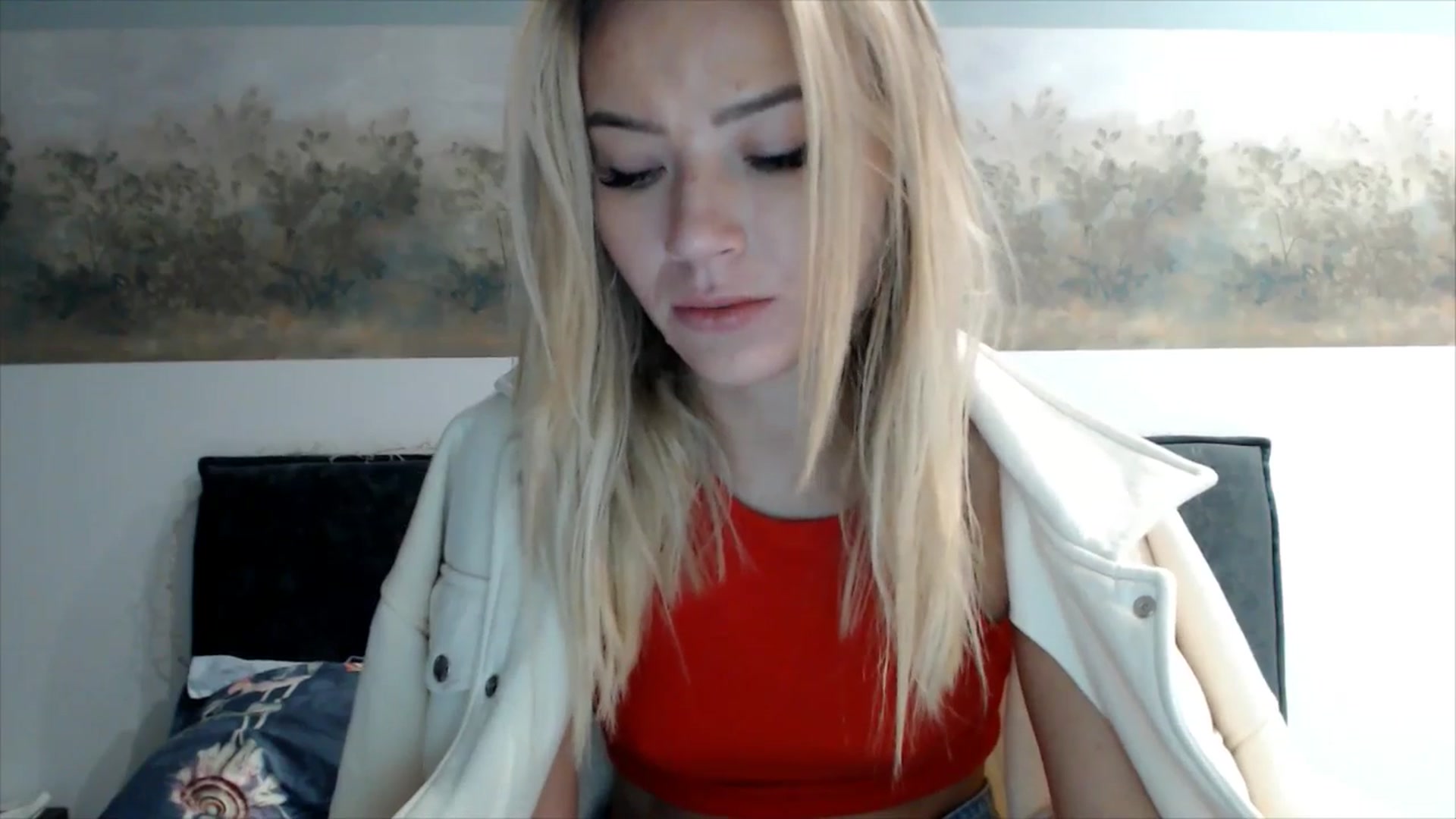 Gallery image thumbnail from fiancee's myfreecams stream on, 10/10/2025, 02:33 image 3 of 20