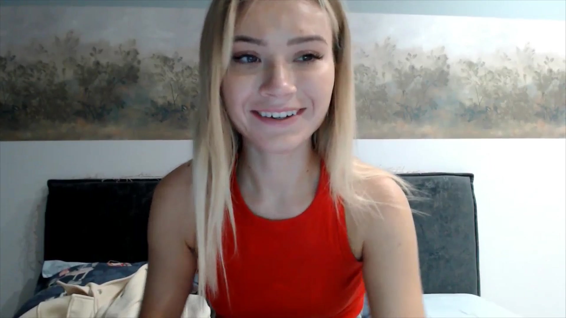 Gallery image thumbnail from fiancee's myfreecams stream on, 10/10/2025, 03:30 image 7 of 20