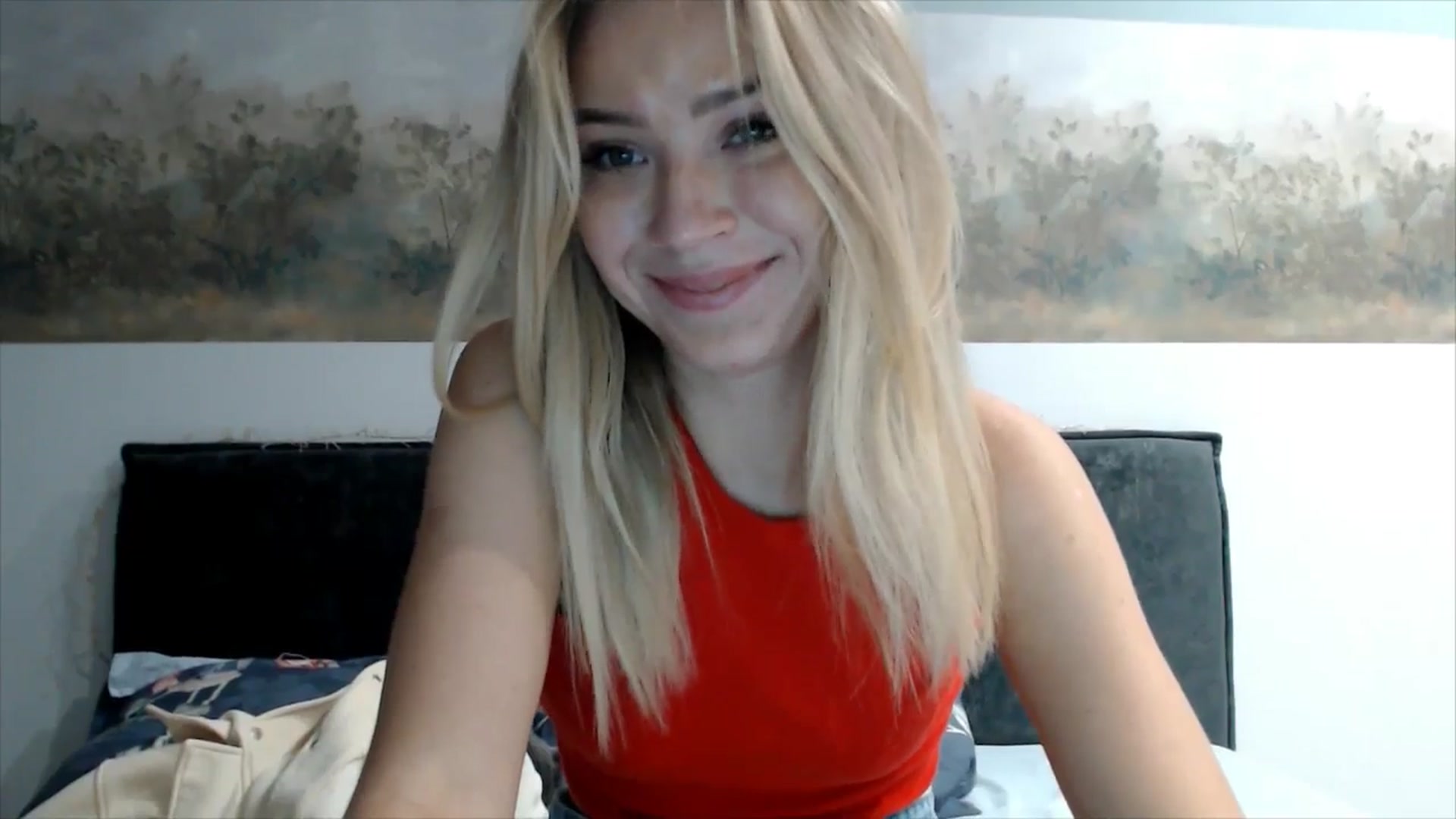 Gallery image thumbnail from fiancee's myfreecams stream on, 10/10/2025, 03:30 image 8 of 20
