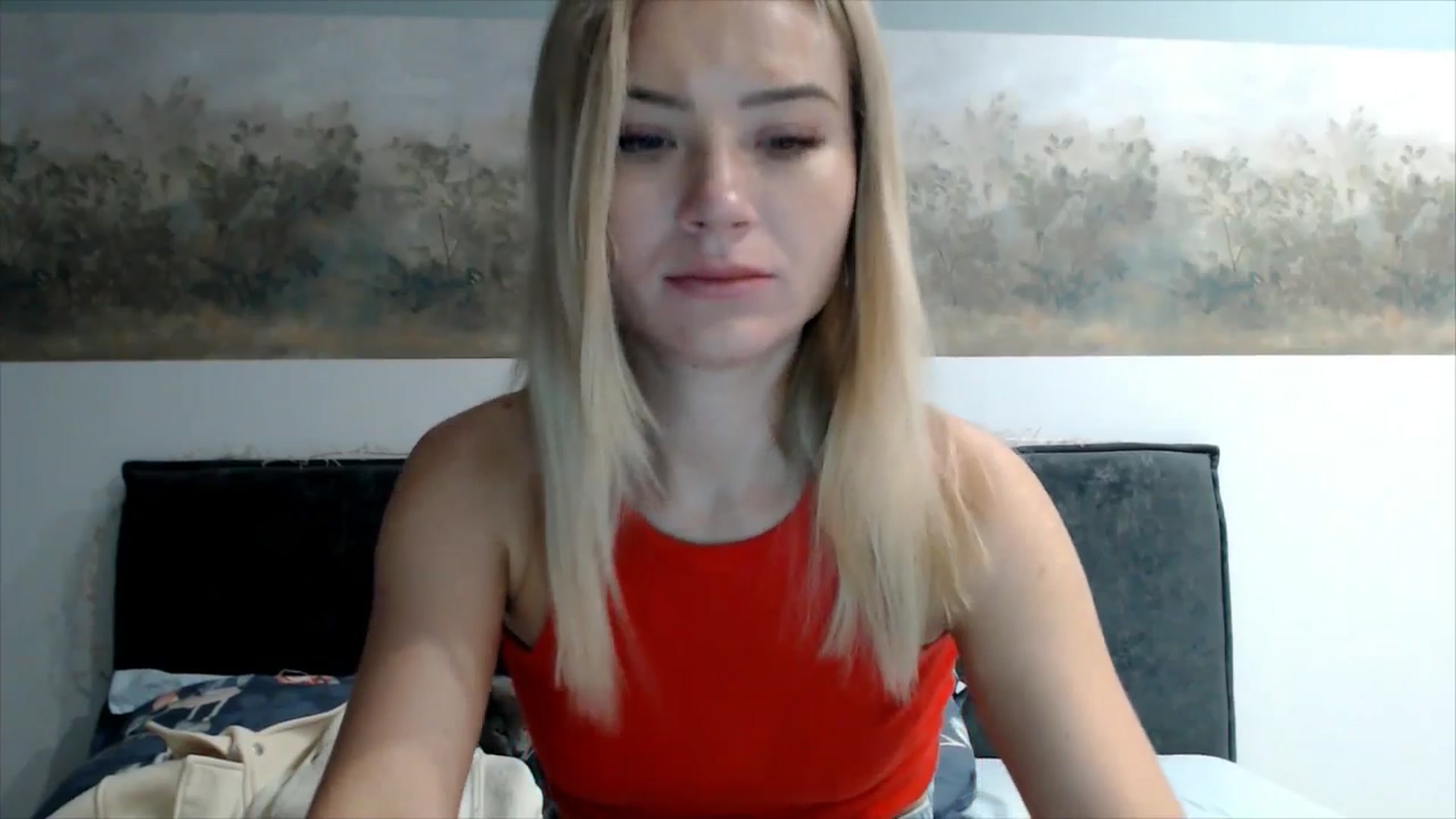 Gallery image thumbnail from fiancee's myfreecams stream on, 10/10/2025, 03:30 image 2 of 20