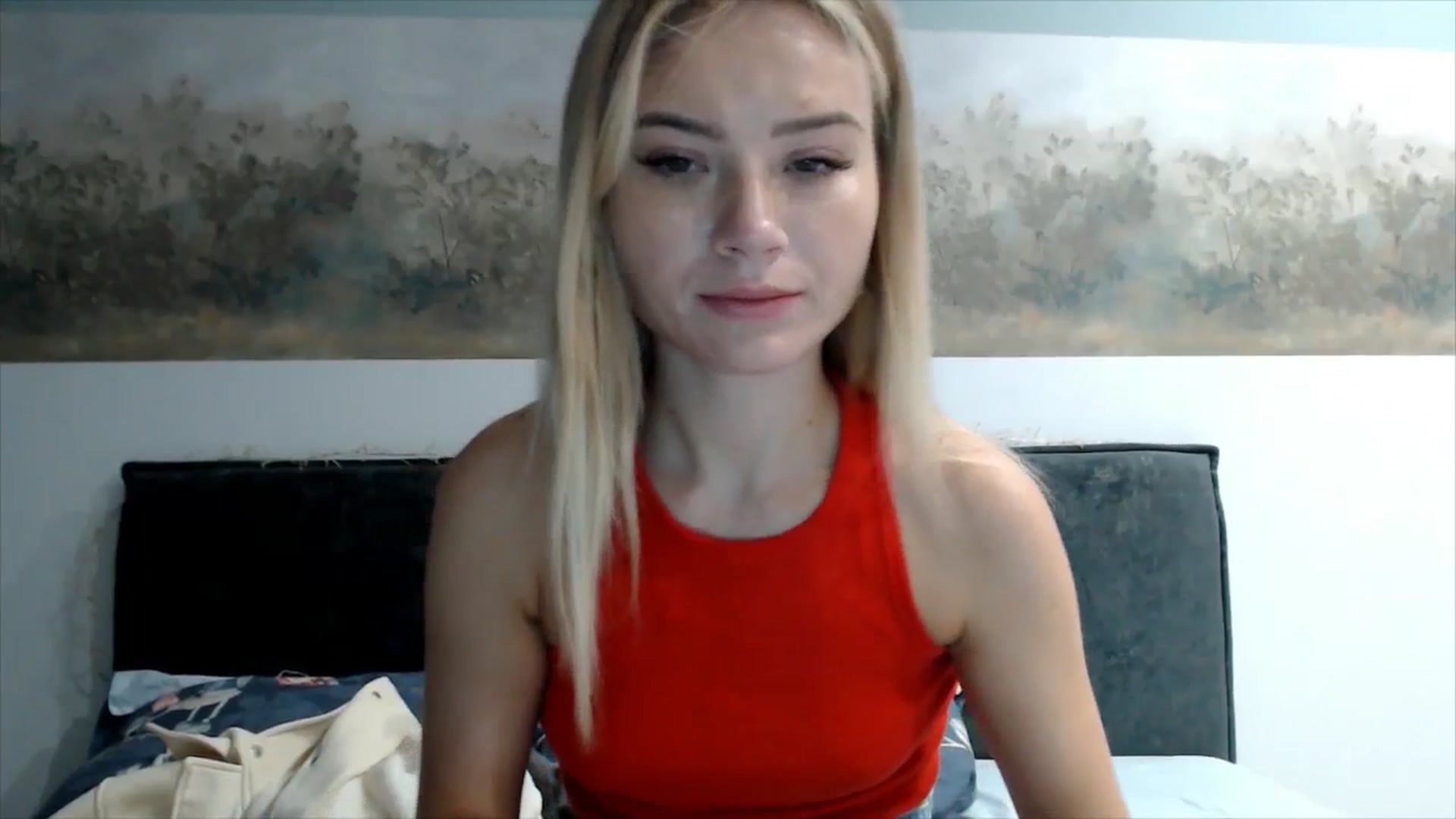 Gallery image thumbnail from fiancee's myfreecams stream on, 10/10/2025, 03:30 image 6 of 20