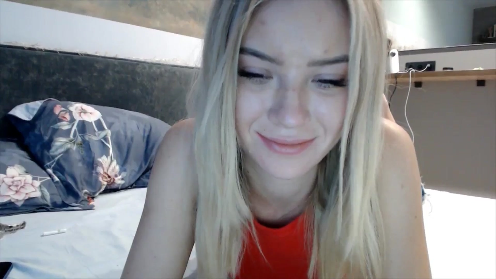 Gallery image thumbnail from fiancee's myfreecams stream on, 10/10/2025, 04:47 image 11 of 20