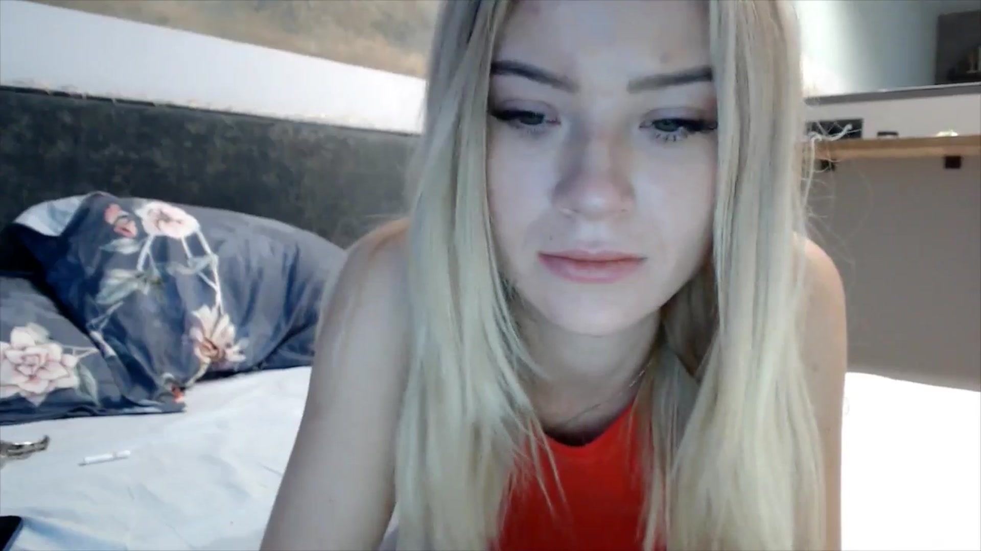 Gallery image thumbnail from fiancee's myfreecams stream on, 10/10/2025, 04:47 image 9 of 20
