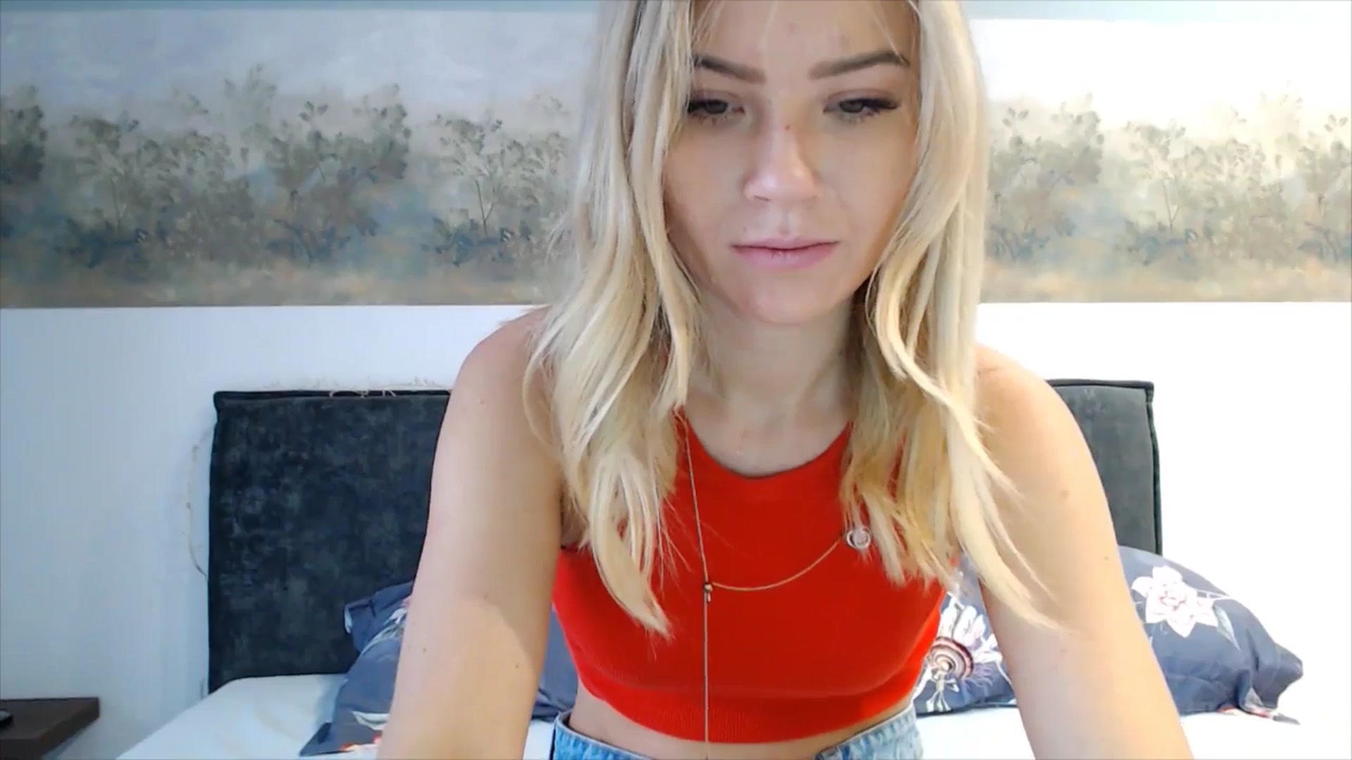 Gallery image thumbnail from fiancee's myfreecams stream on, 10/12/2025, 04:30 image 9 of 20