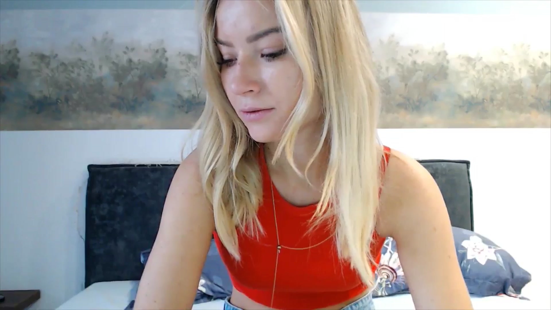 Gallery image thumbnail from fiancee's myfreecams stream on, 10/12/2025, 04:30 image 8 of 20
