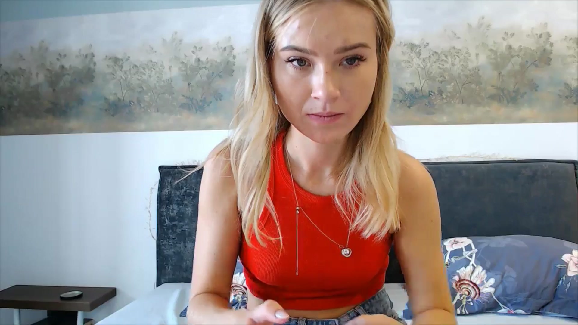 Gallery image thumbnail from fiancee's myfreecams stream on, 10/12/2025, 05:27 image 17 of 20