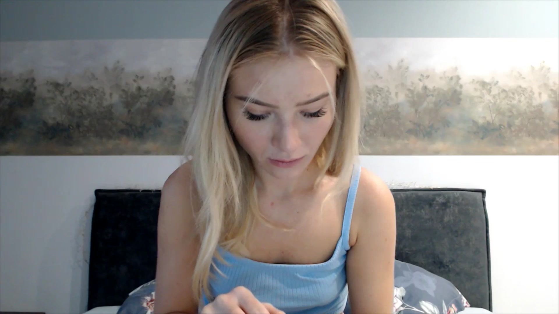 Gallery image thumbnail from fiancee's myfreecams stream on, 10/13/2025, 04:53 image 9 of 20