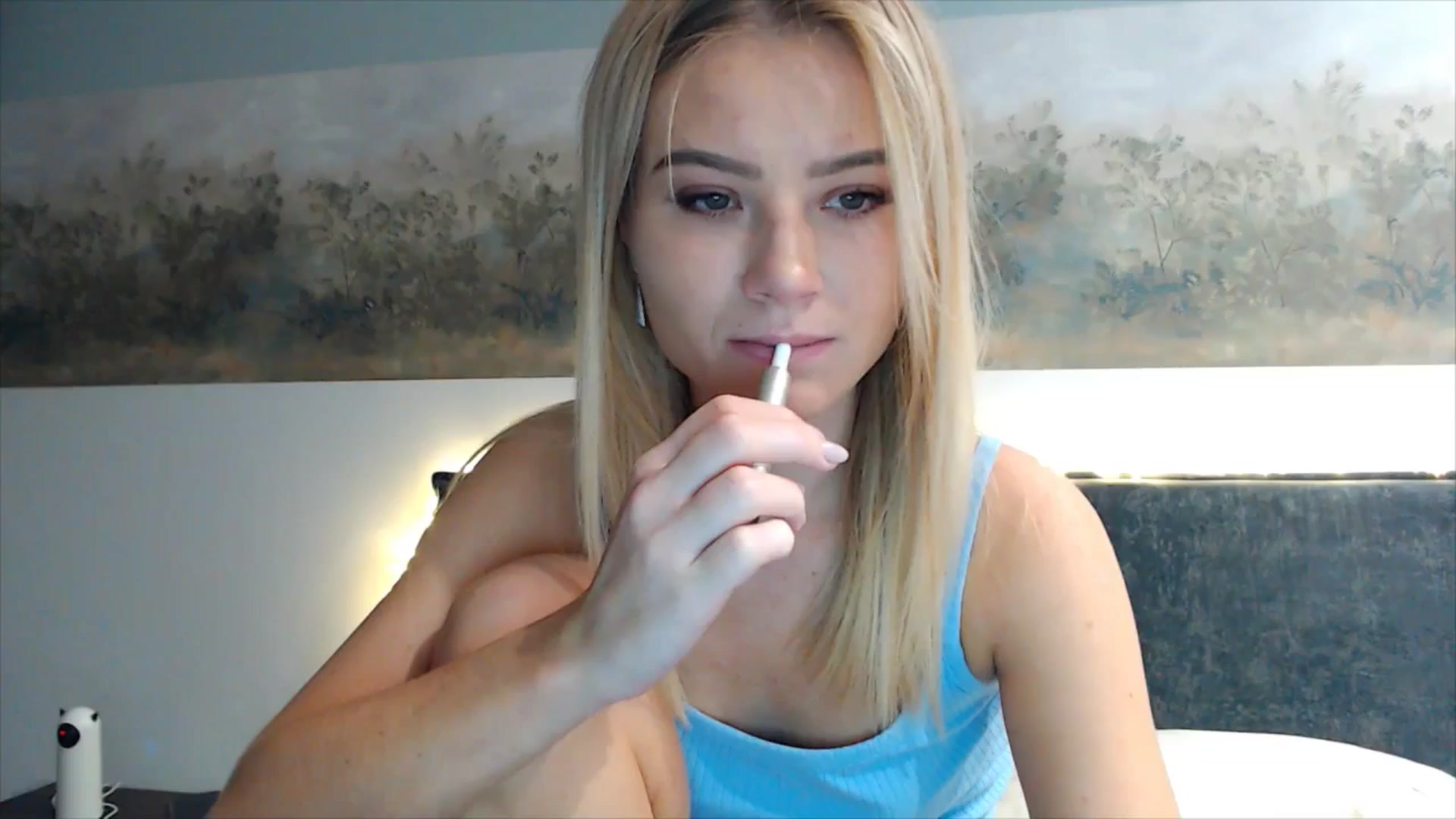 Gallery image thumbnail from fiancee's myfreecams stream on, 10/15/2025, 02:16 image 6 of 20