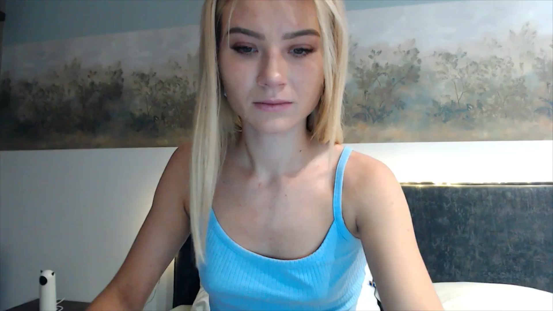 Gallery image thumbnail from fiancee's myfreecams stream on, 10/15/2025, 02:16 image 1 of 20