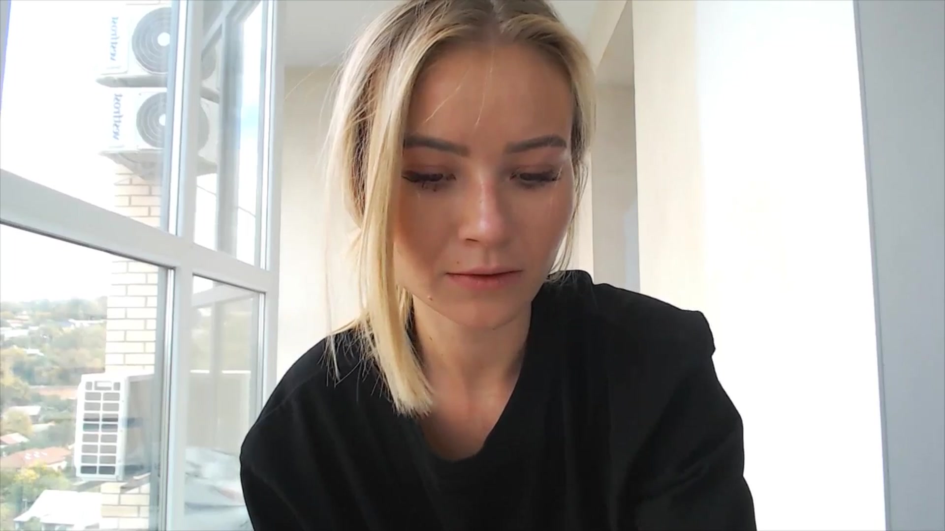 Gallery image thumbnail from fiancee's myfreecams stream on, 10/15/2025, 13:29 image 3 of 20