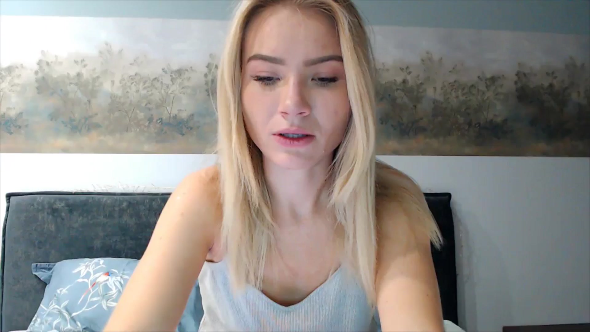 Gallery image thumbnail from fiancee's myfreecams stream on, 10/22/2025, 01:57 image 1 of 20