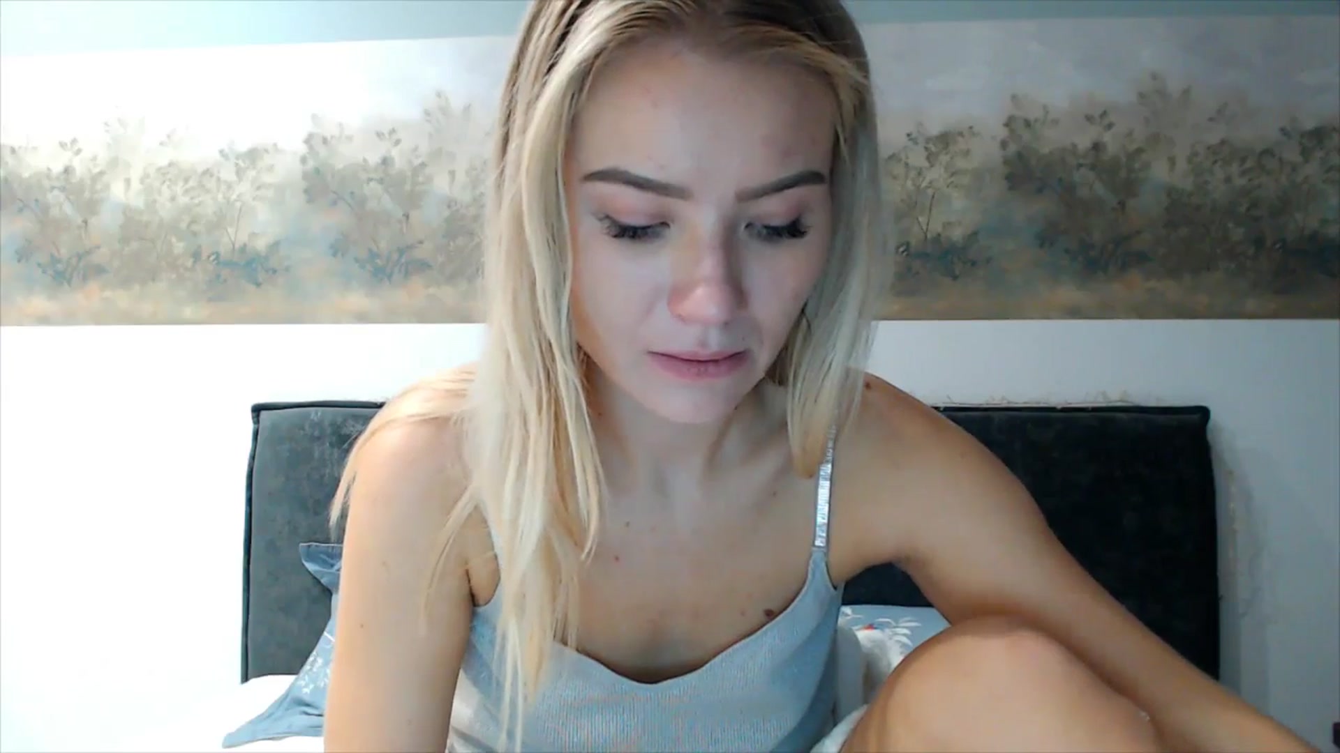 Gallery image thumbnail from fiancee's myfreecams stream on, 10/22/2025, 04:30 image 5 of 20