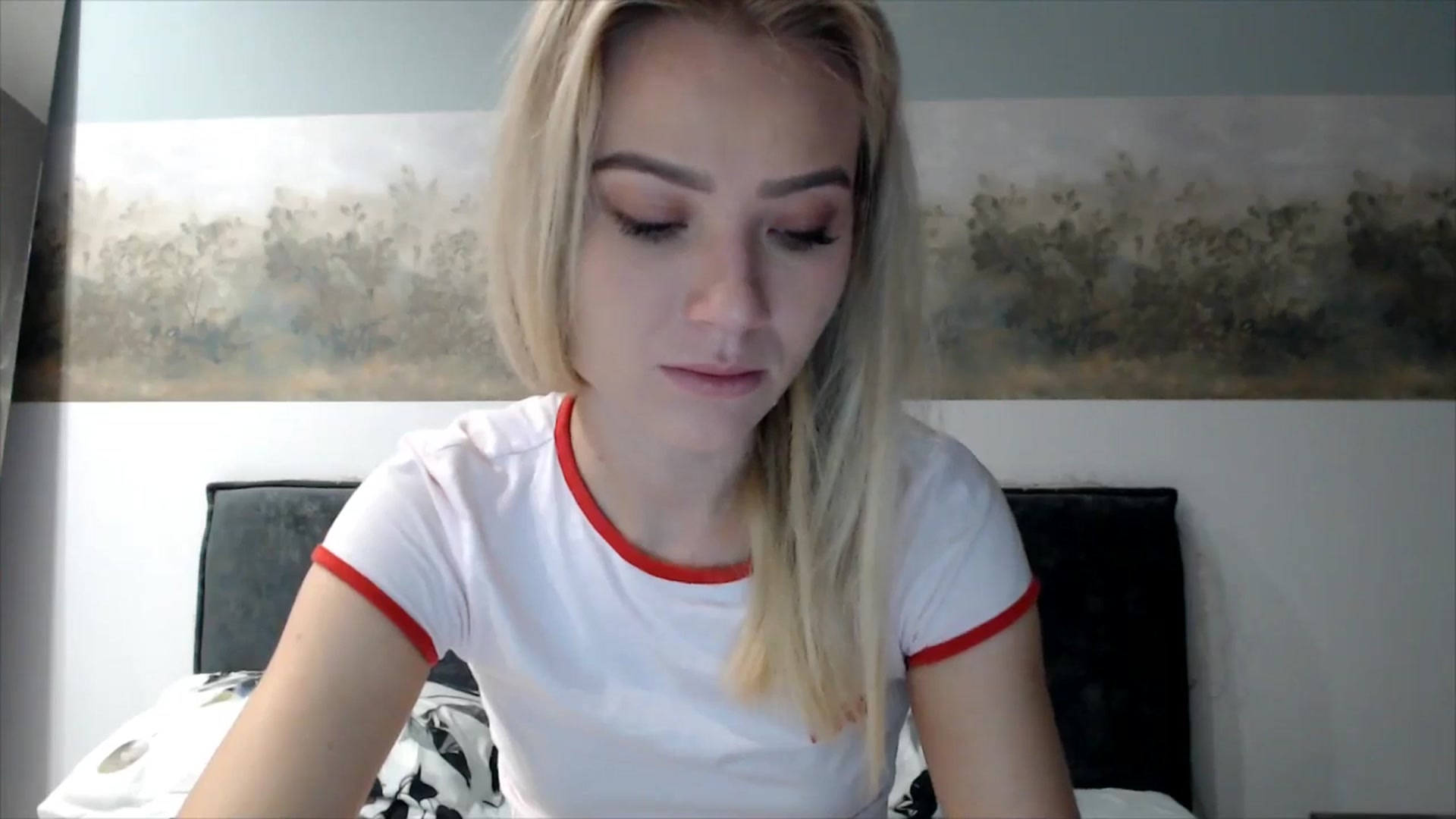 Gallery image thumbnail from fiancee's myfreecams stream on, 10/28/2025, 02:37 image 5 of 20