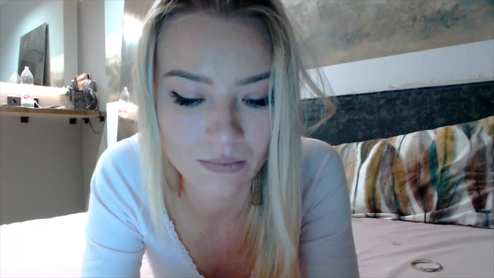 Gallery image thumbnail from fiancee's myfreecams stream on, 10/30/2025, 02:08 image 20 of 20