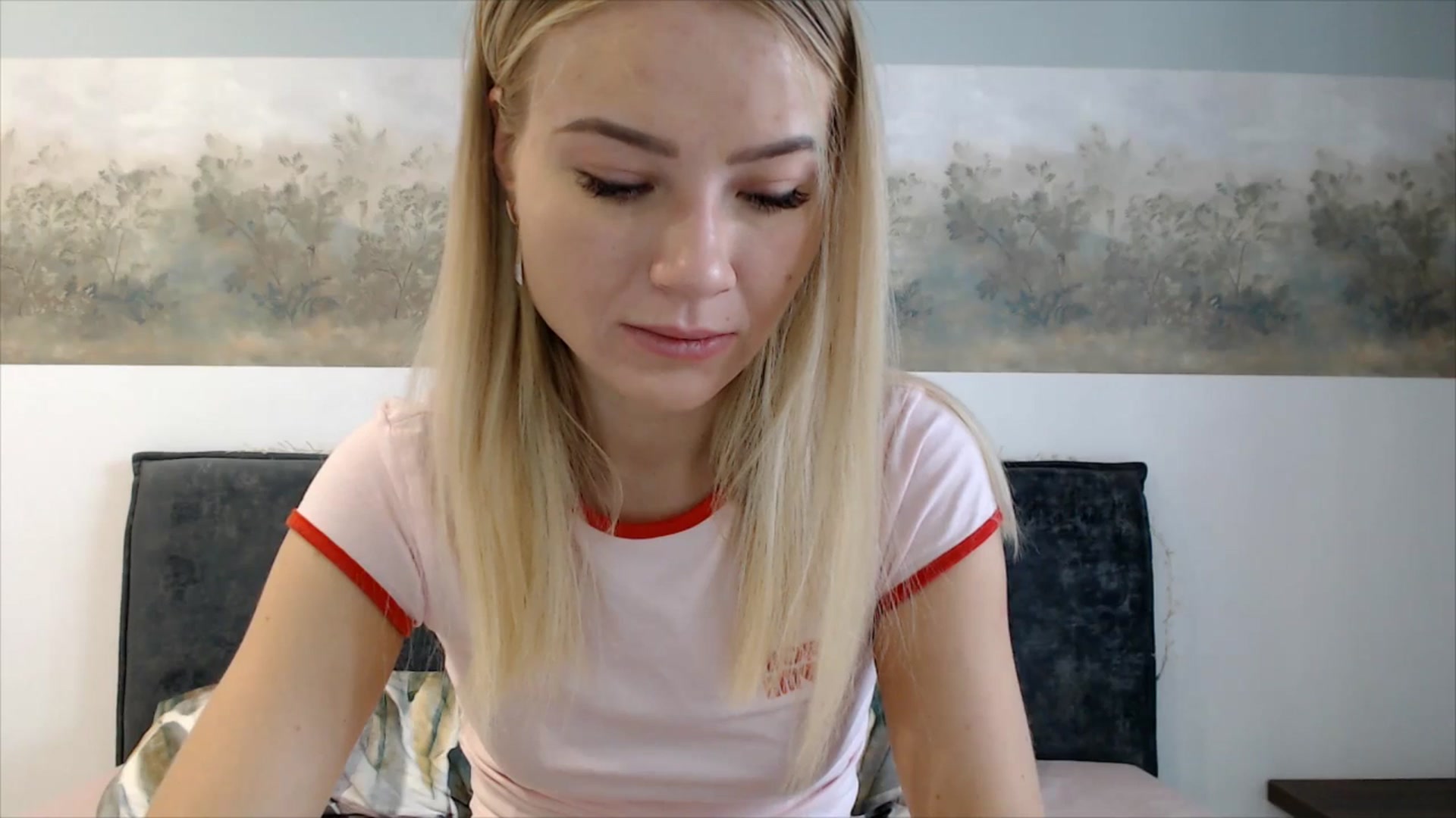 Gallery image thumbnail from fiancee's myfreecams stream on, 11/04/2025, 06:26 image 8 of 20