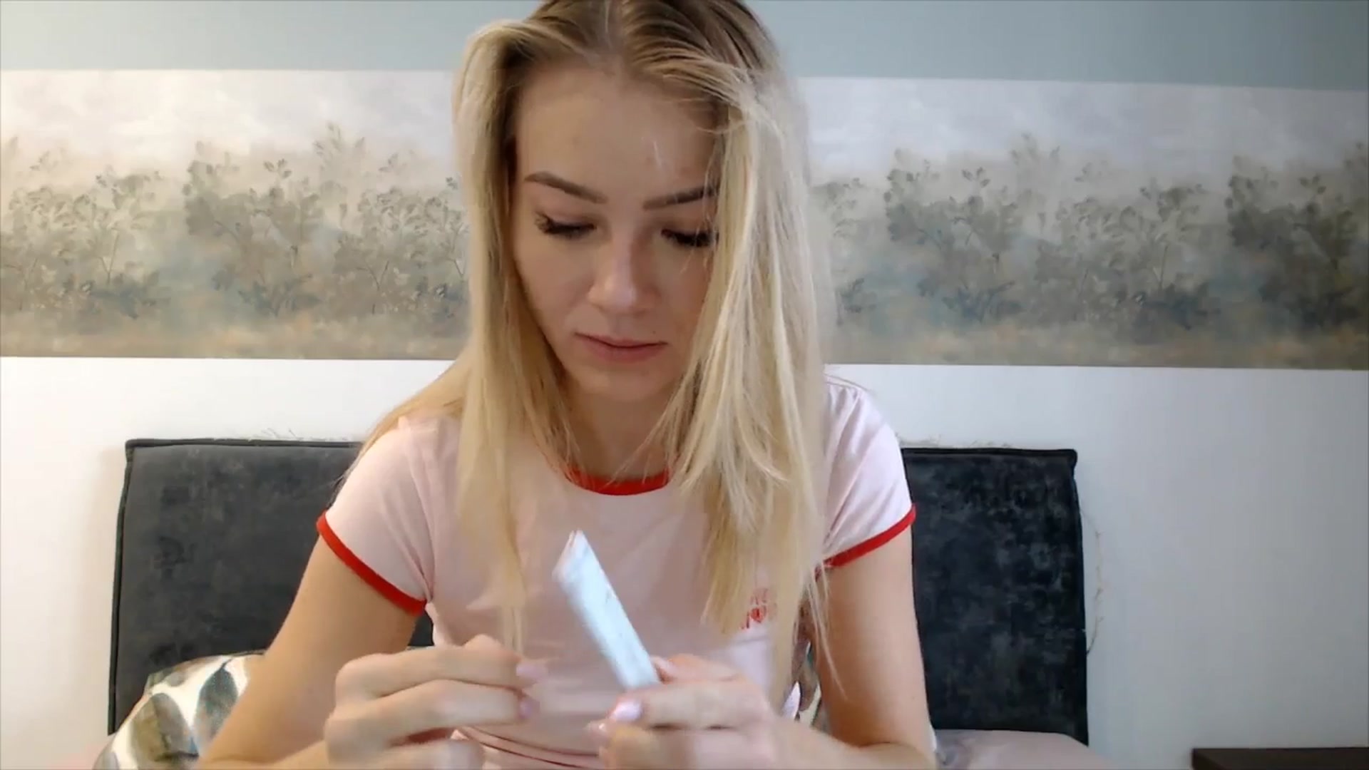 Gallery image thumbnail from fiancee's myfreecams stream on, 11/04/2025, 06:26 image 12 of 20