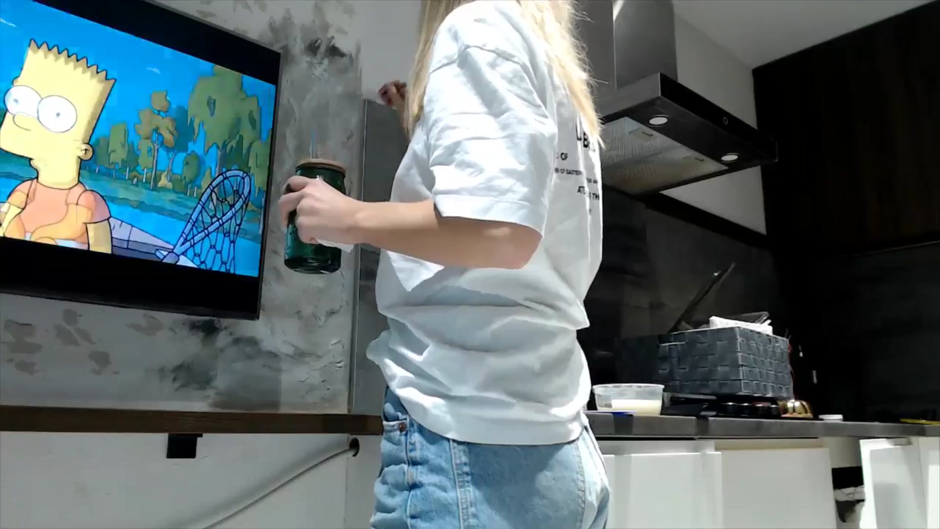 Gallery image thumbnail from fiancee's myfreecams stream on, 11/05/2025, 15:36 image 18 of 20