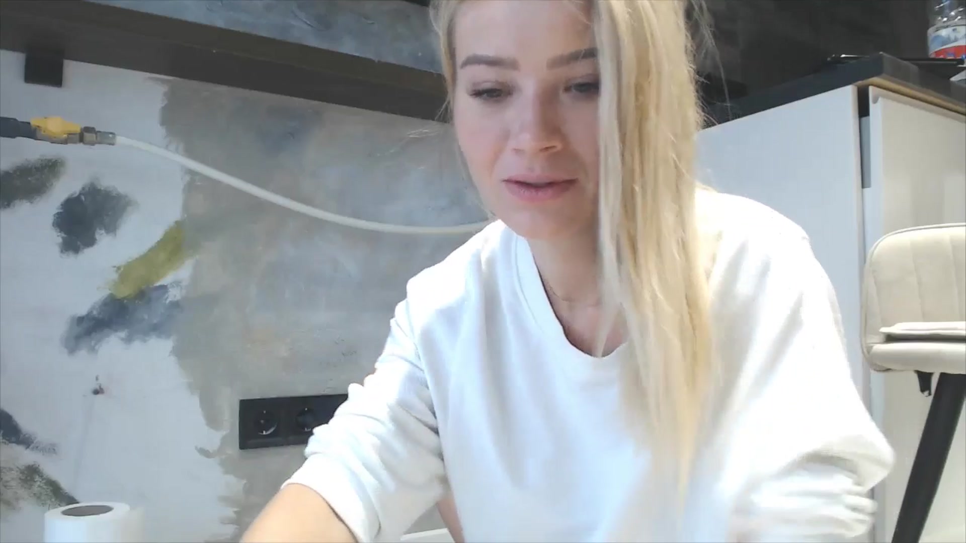 Gallery image thumbnail from fiancee's myfreecams stream on, 11/07/2025, 07:26 image 12 of 20