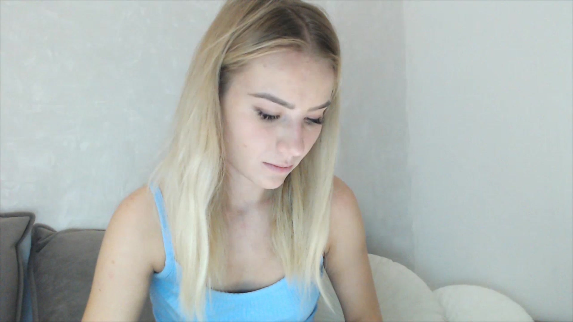 Gallery image thumbnail from fiancee's myfreecams stream on, 11/09/2025, 02:13 image 8 of 20