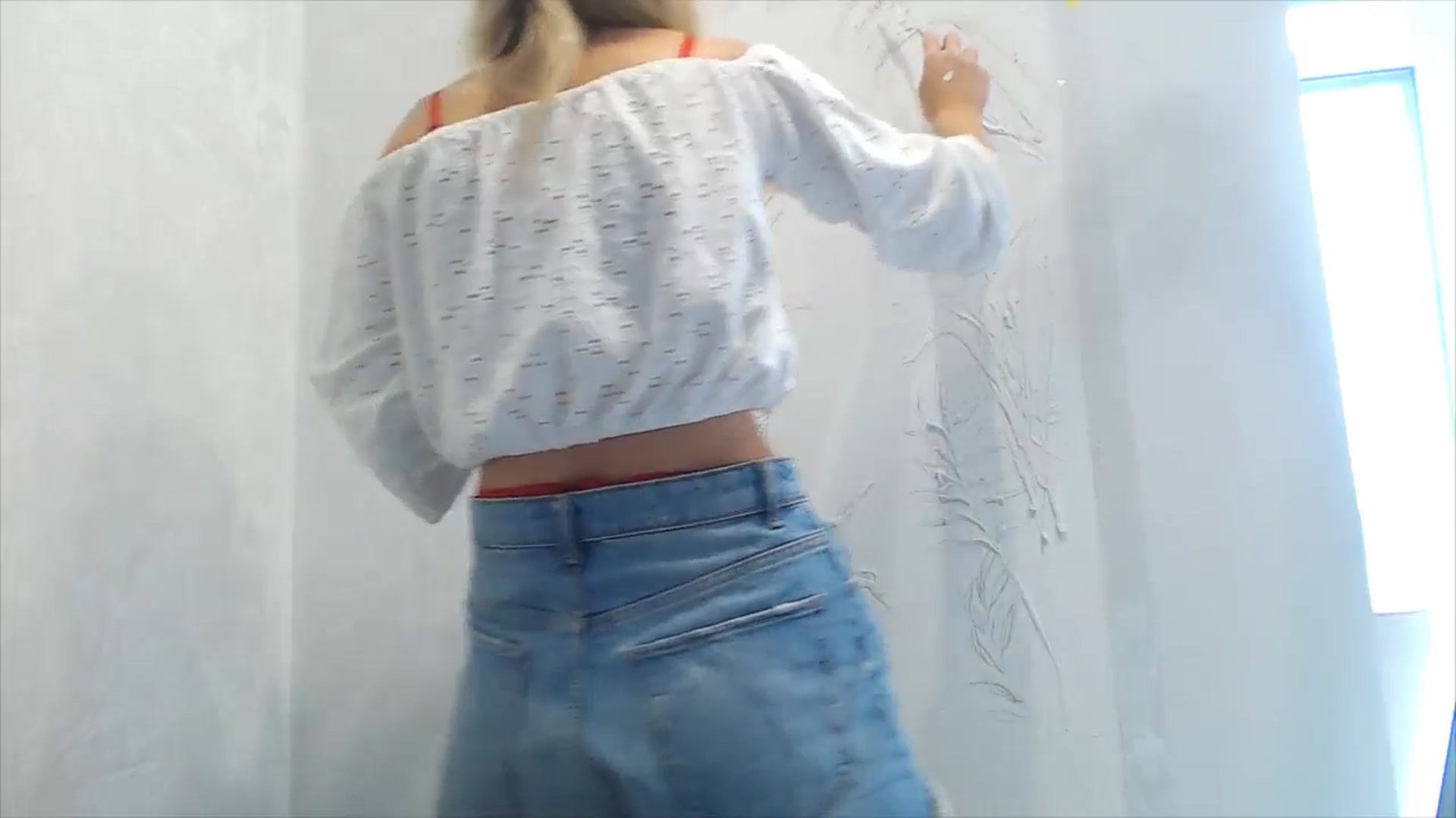 Gallery image thumbnail from fiancee's myfreecams stream on, 11/10/2025, 09:41 image 7 of 20