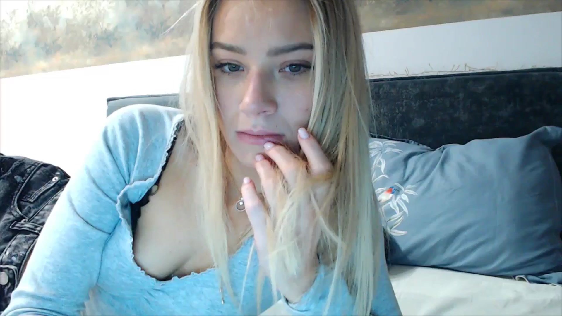 Gallery image thumbnail from fiancee's myfreecams stream on, 11/14/2025, 03:51 image 17 of 20