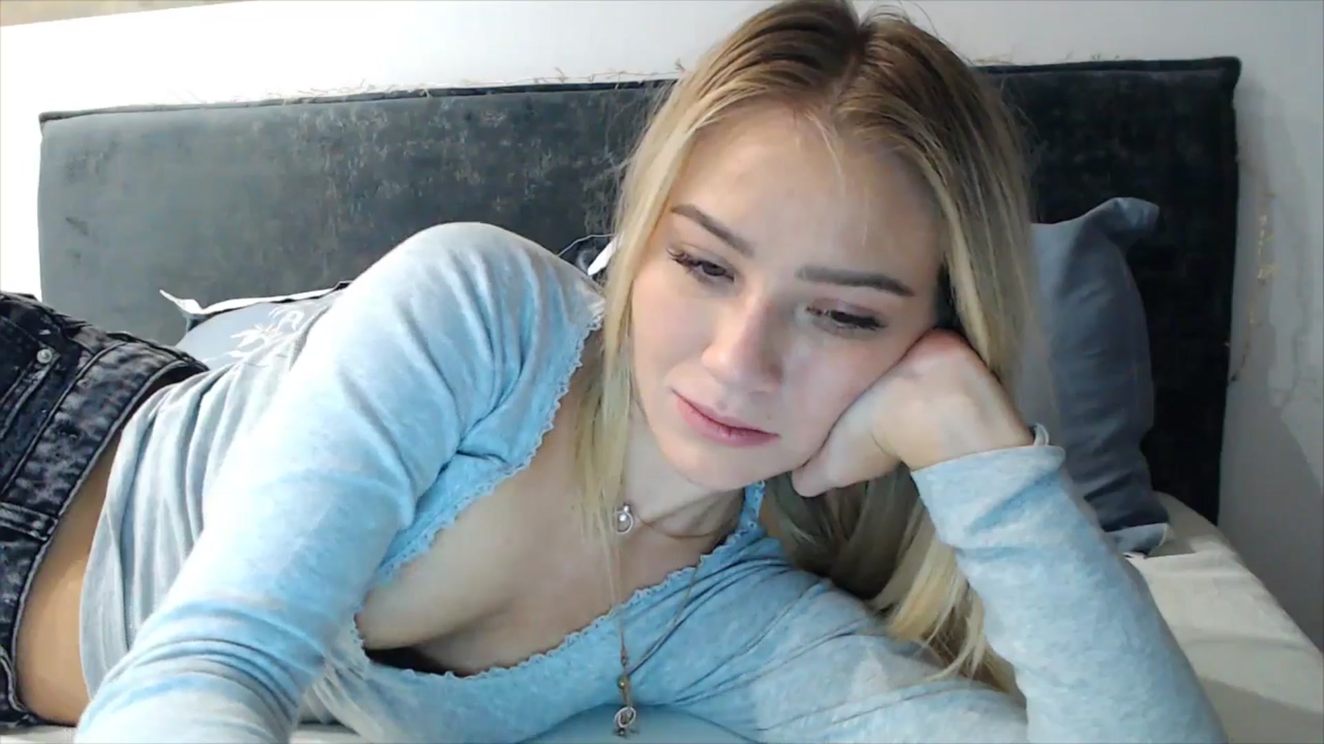 Gallery image thumbnail from fiancee's myfreecams stream on, 11/14/2025, 03:51 image 14 of 20