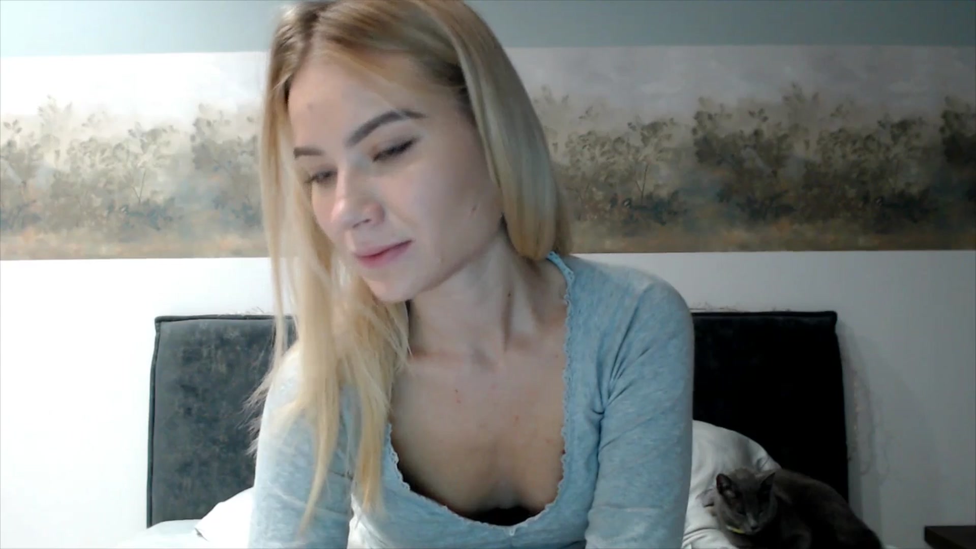 Gallery image thumbnail from fiancee's myfreecams stream on, 11/21/2025, 02:23 image 16 of 20