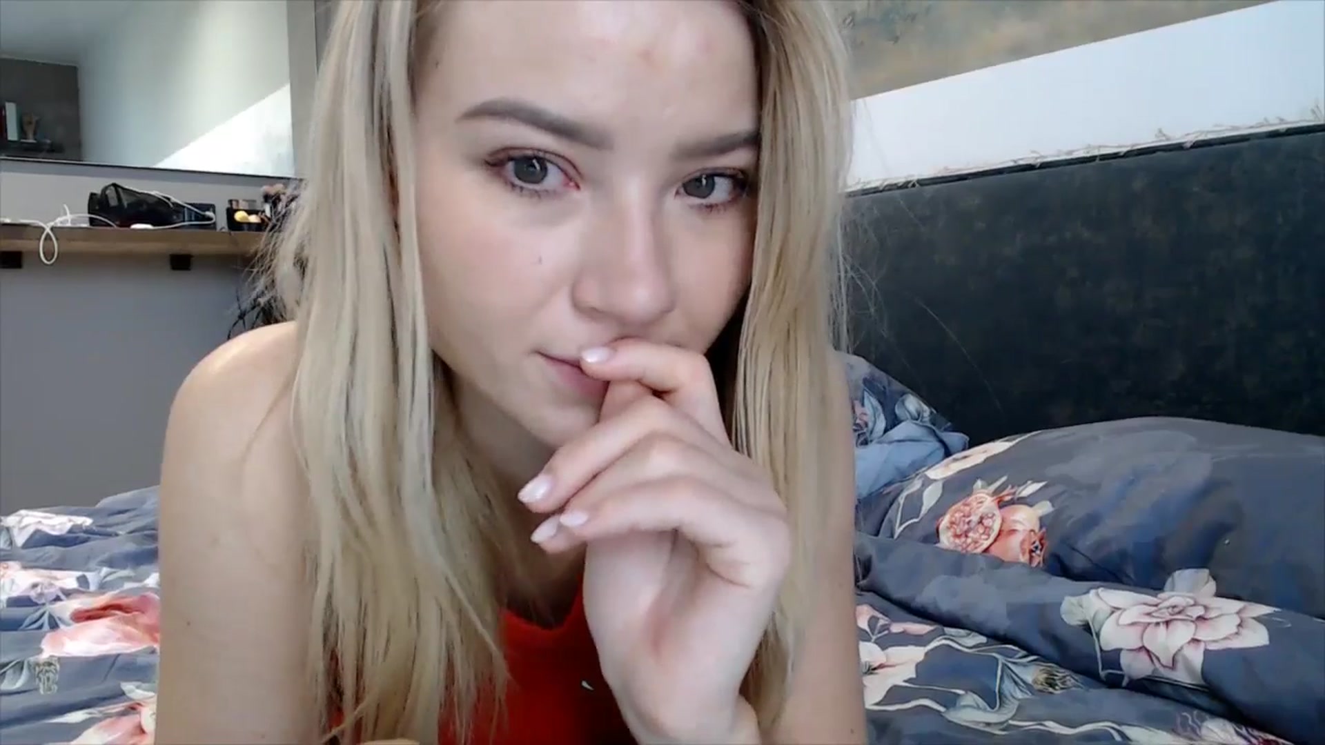 Gallery image thumbnail from fiancee's myfreecams stream on, 11/26/2025, 06:24 image 20 of 20