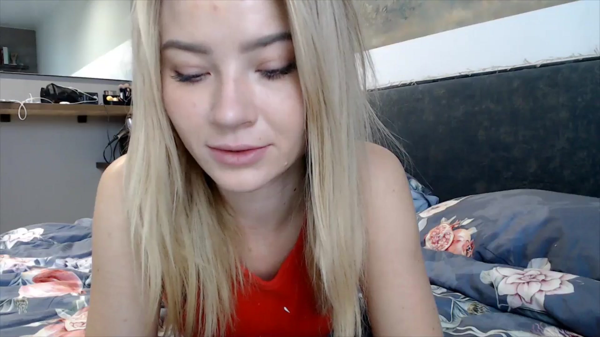Gallery image thumbnail from fiancee's myfreecams stream on, 11/26/2025, 06:24 image 18 of 20