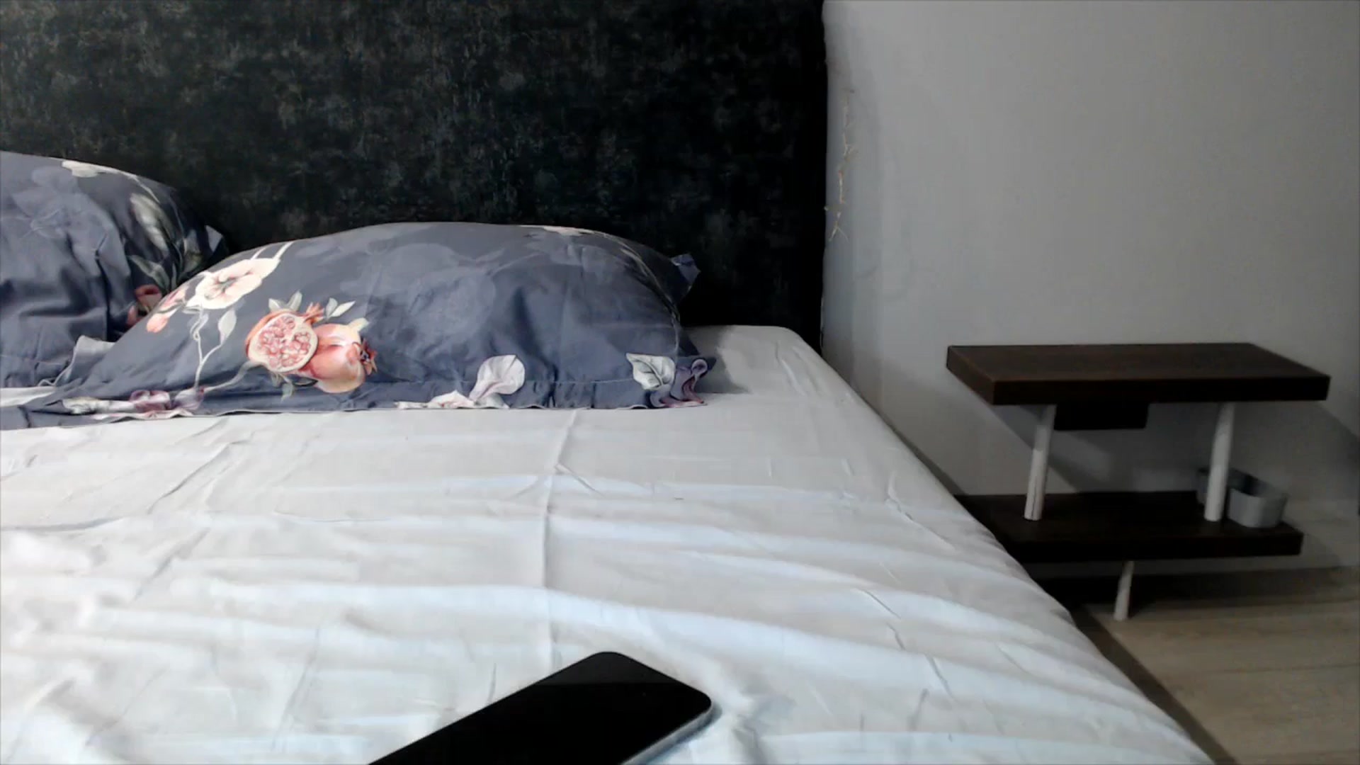 Gallery image thumbnail from fiancee's myfreecams stream on, 11/27/2025, 03:31 image 10 of 20
