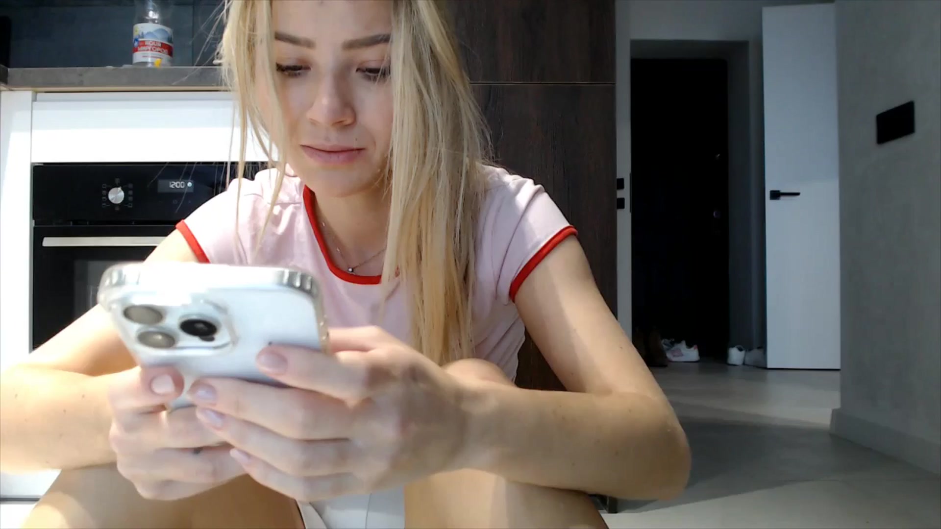Gallery image thumbnail from fiancee's myfreecams stream on, 11/28/2025, 09:01 image 17 of 20