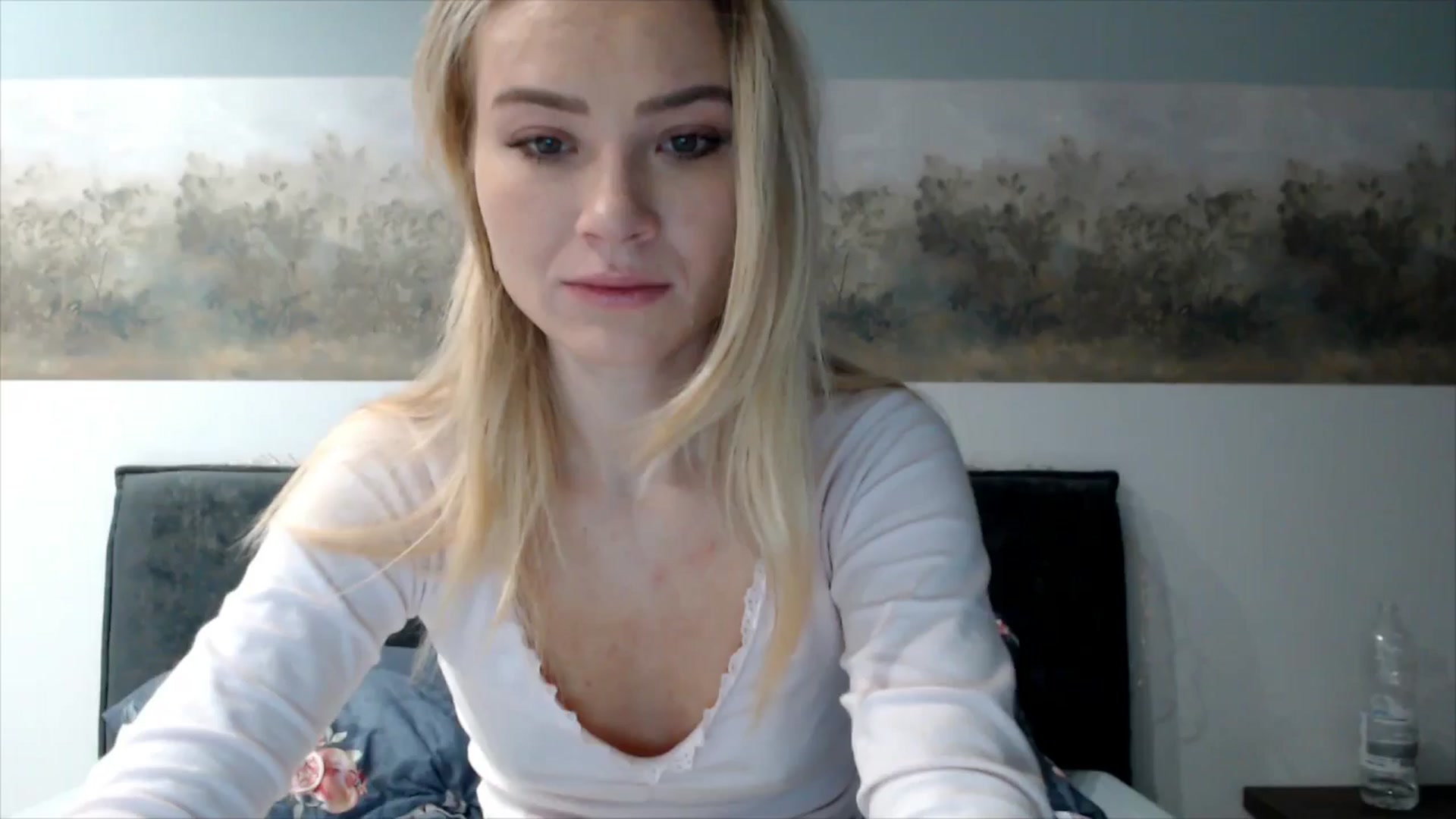 Gallery image thumbnail from fiancee's myfreecams stream on, 12/01/2025, 05:55 image 5 of 20