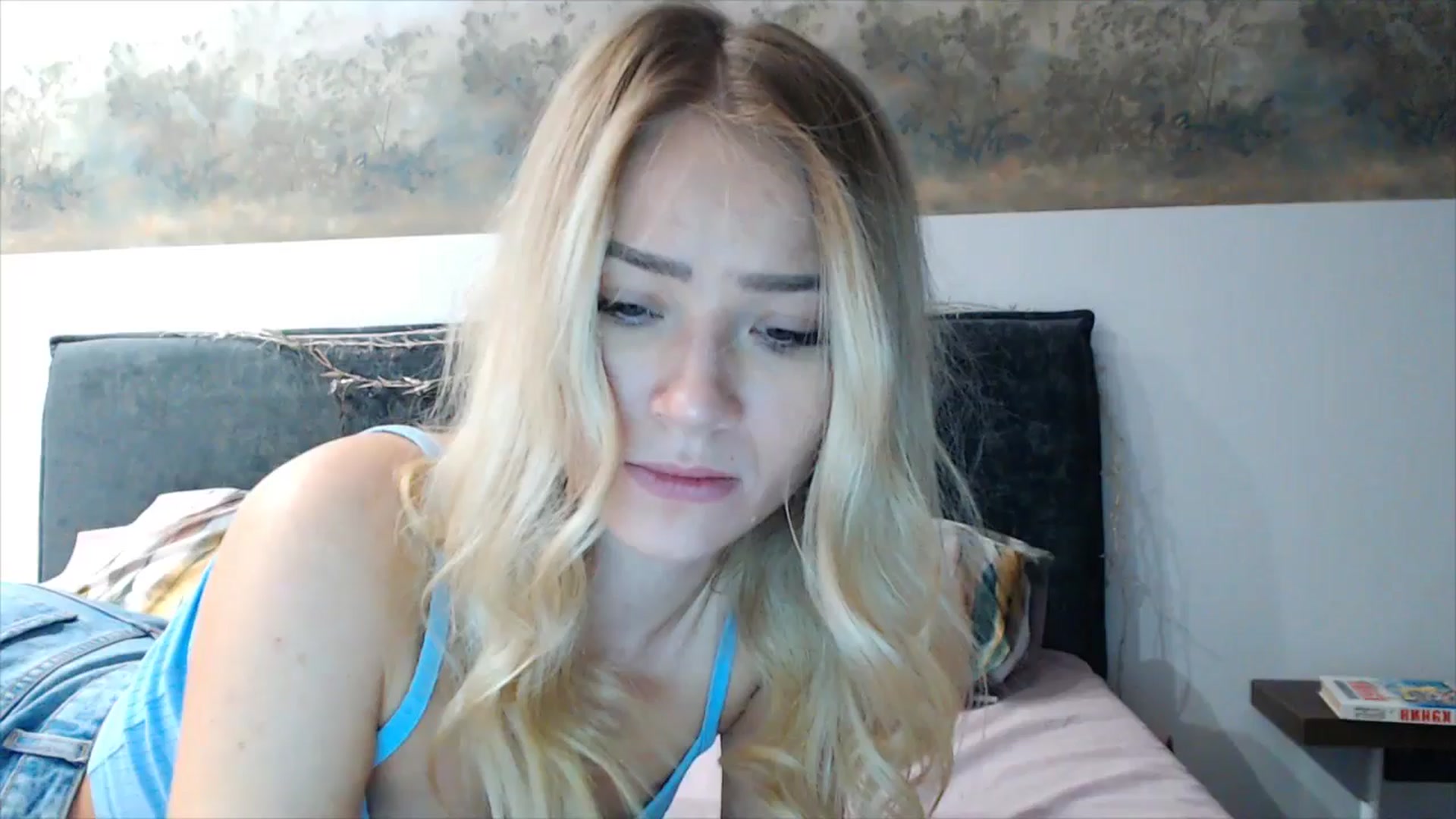 Gallery image thumbnail from fiancee's myfreecams stream on, 12/22/2025, 01:49 image 20 of 20