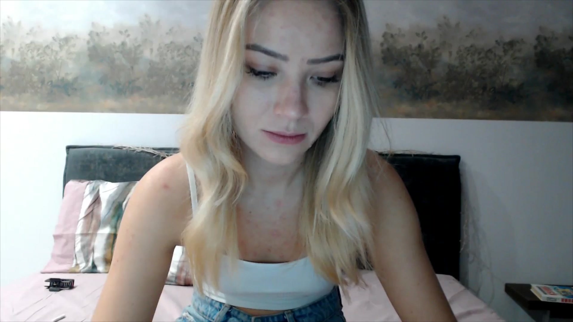 Gallery image thumbnail from fiancee's myfreecams stream on, 12/23/2025, 02:39 image 5 of 20