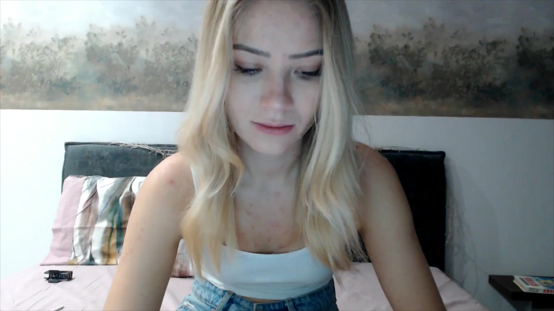 Gallery image thumbnail from fiancee's myfreecams stream on, 12/23/2025, 02:39 image 11 of 20