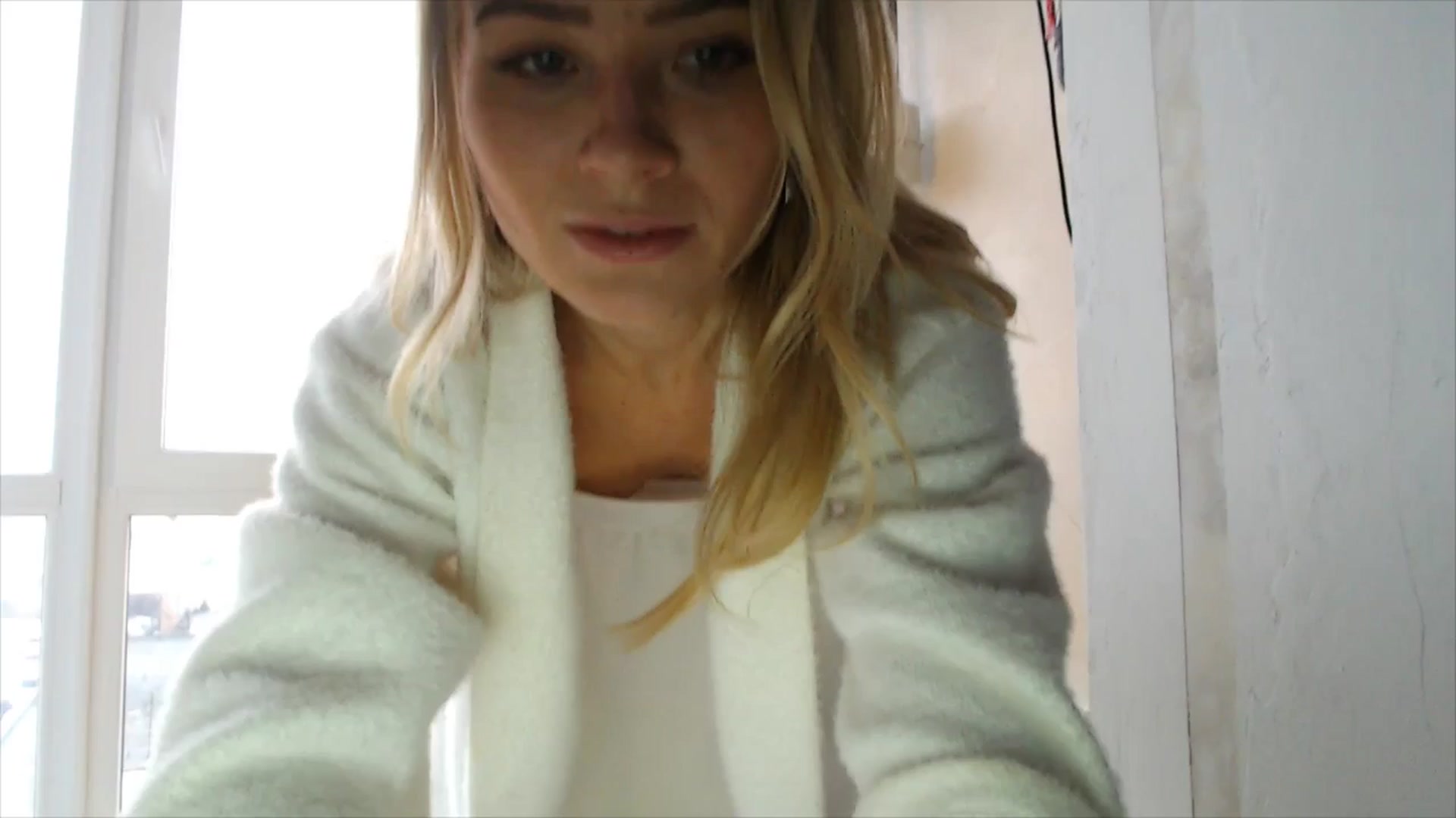 Gallery image thumbnail from fiancee's myfreecams stream on, 12/24/2025, 08:54 image 1 of 20
