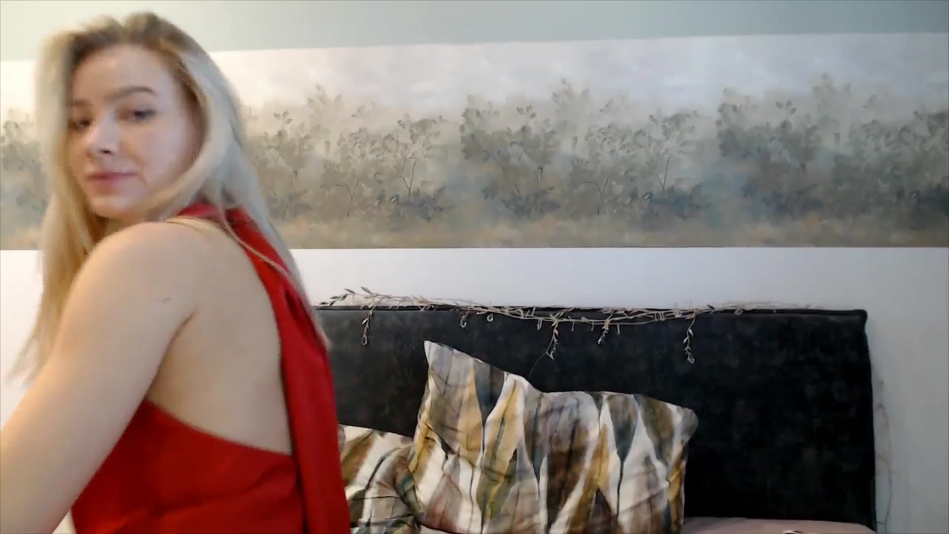 Gallery image thumbnail from fiancee's myfreecams stream on, 12/25/2025, 07:10 image 10 of 20