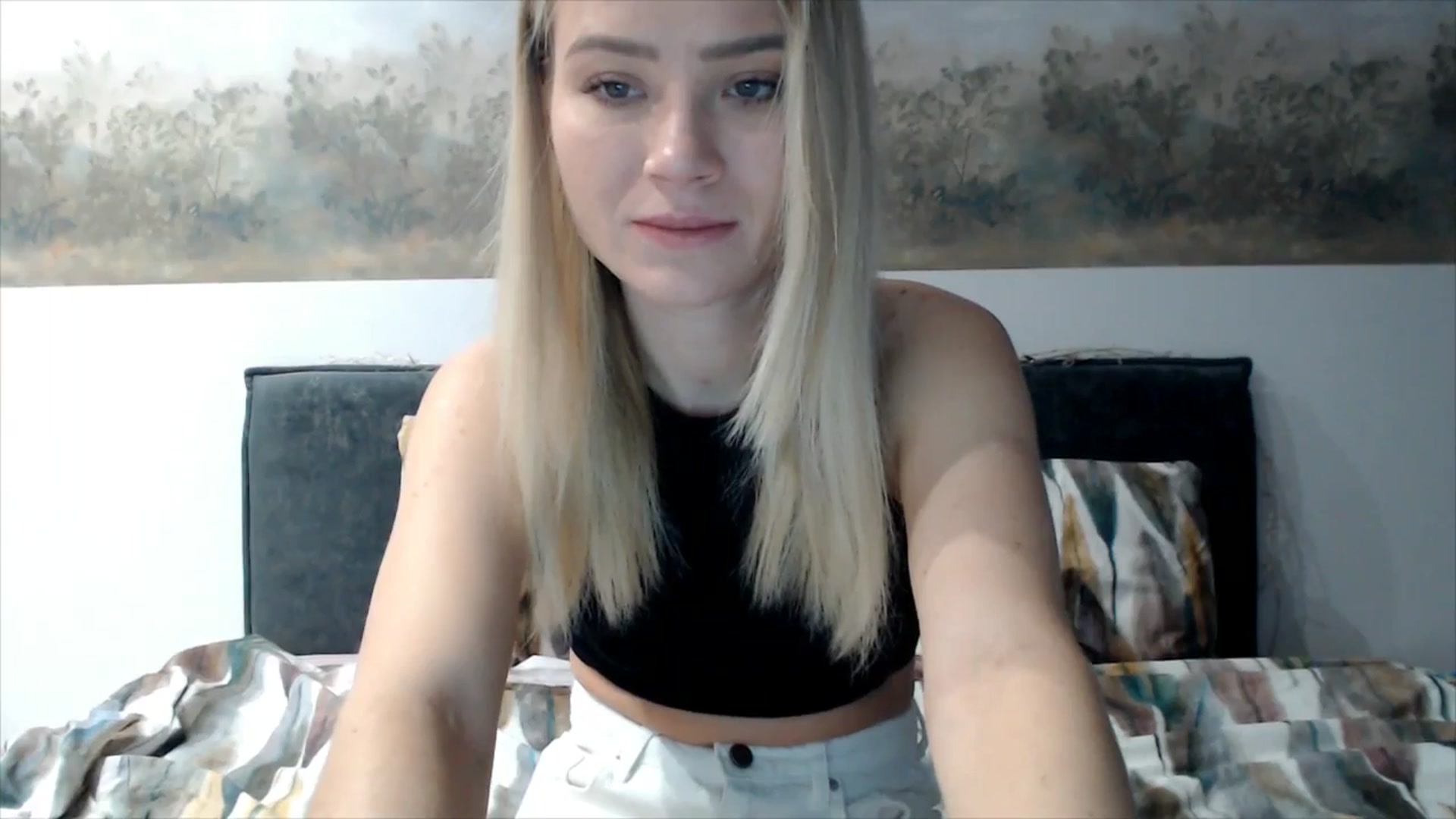Gallery image thumbnail from fiancee's myfreecams stream on, 12/26/2025, 05:57 image 4 of 20