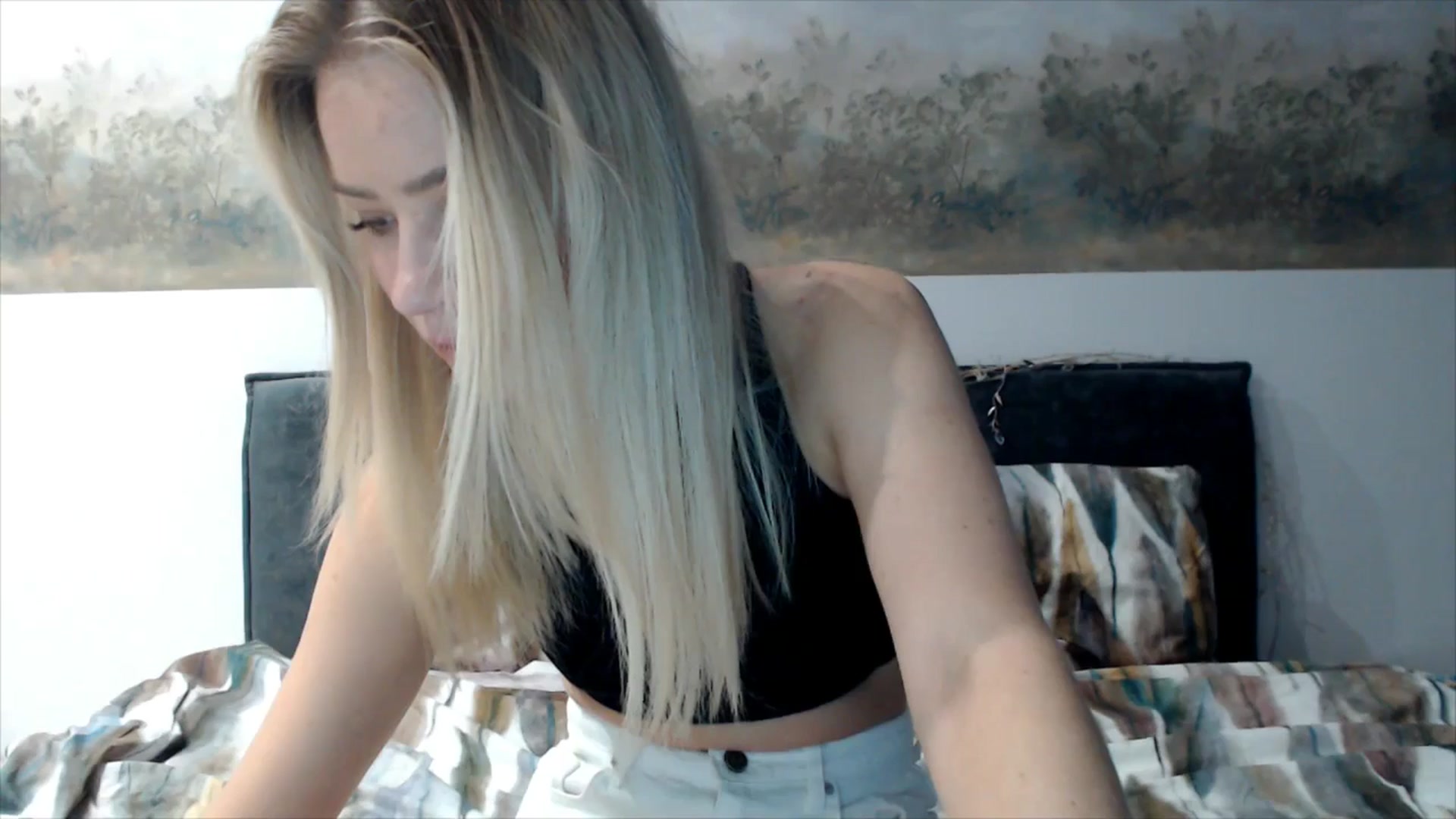 Gallery image thumbnail from fiancee's myfreecams stream on, 12/26/2025, 05:57 image 8 of 20