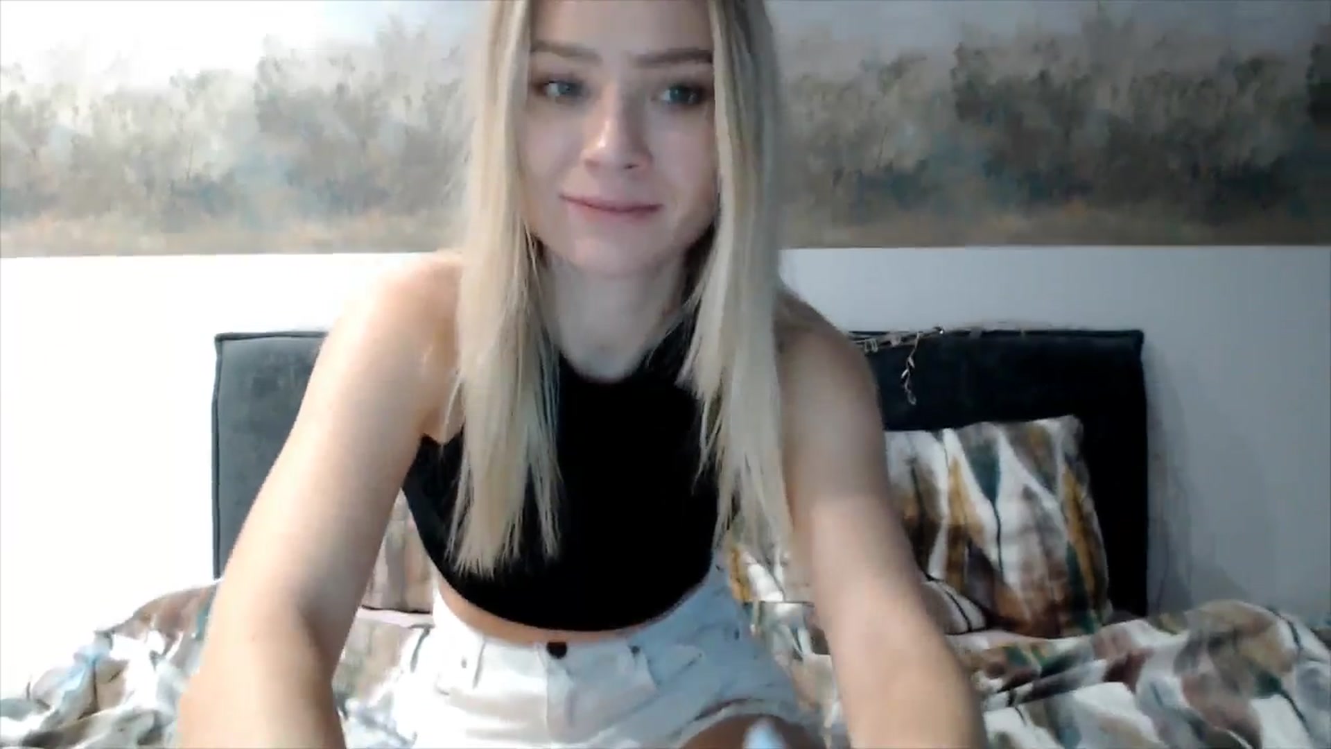 Gallery image thumbnail from fiancee's myfreecams stream on, 12/26/2025, 05:57 image 13 of 20