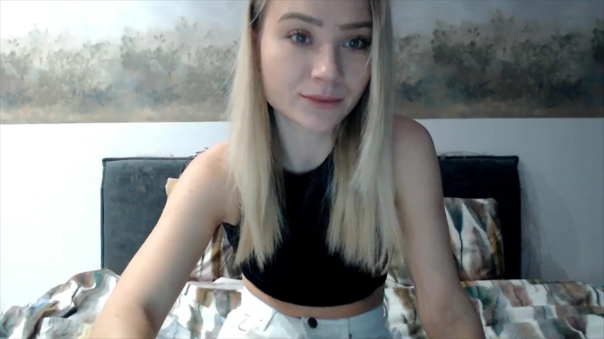 Gallery image thumbnail from fiancee's myfreecams stream on, 12/26/2025, 05:57 image 7 of 20
