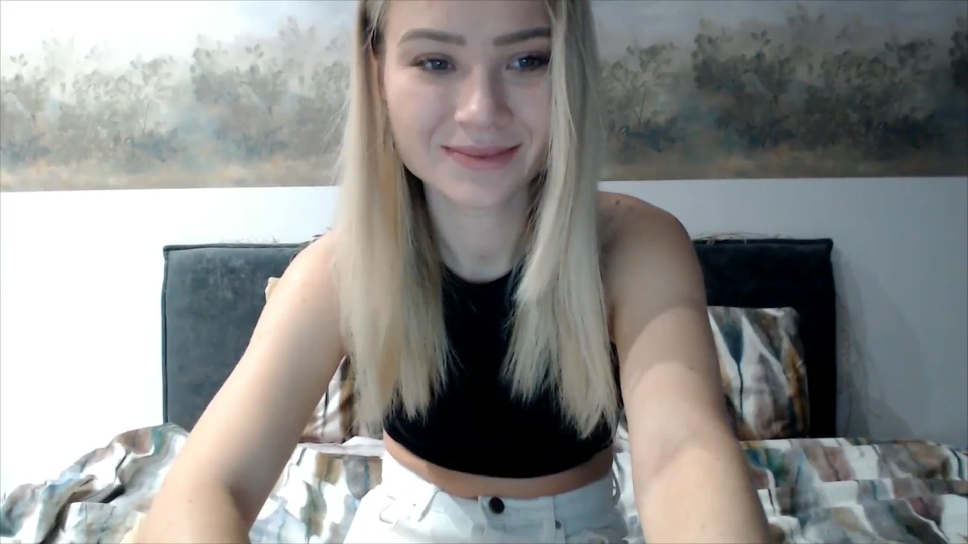 Gallery image thumbnail from fiancee's myfreecams stream on, 12/26/2025, 05:57 image 2 of 20