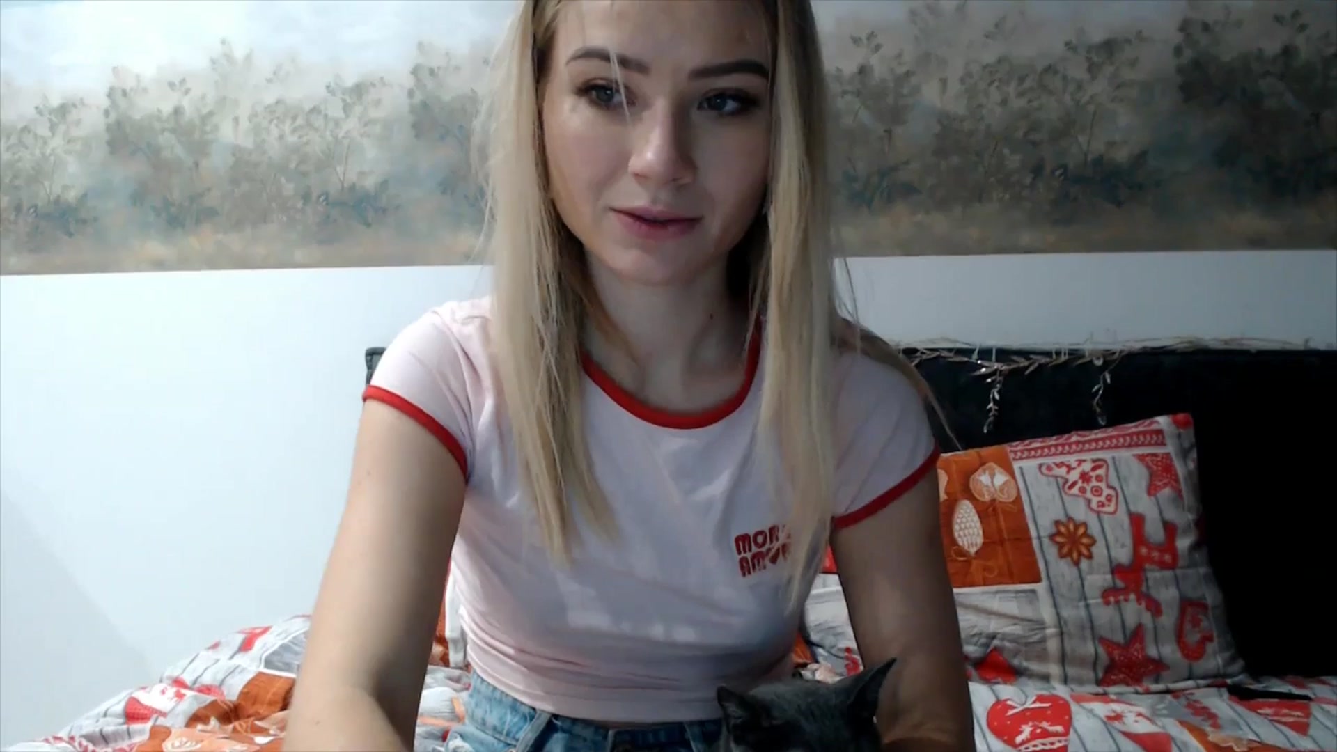 Gallery image thumbnail from fiancee's myfreecams stream on, 12/31/2025, 01:42 image 3 of 20