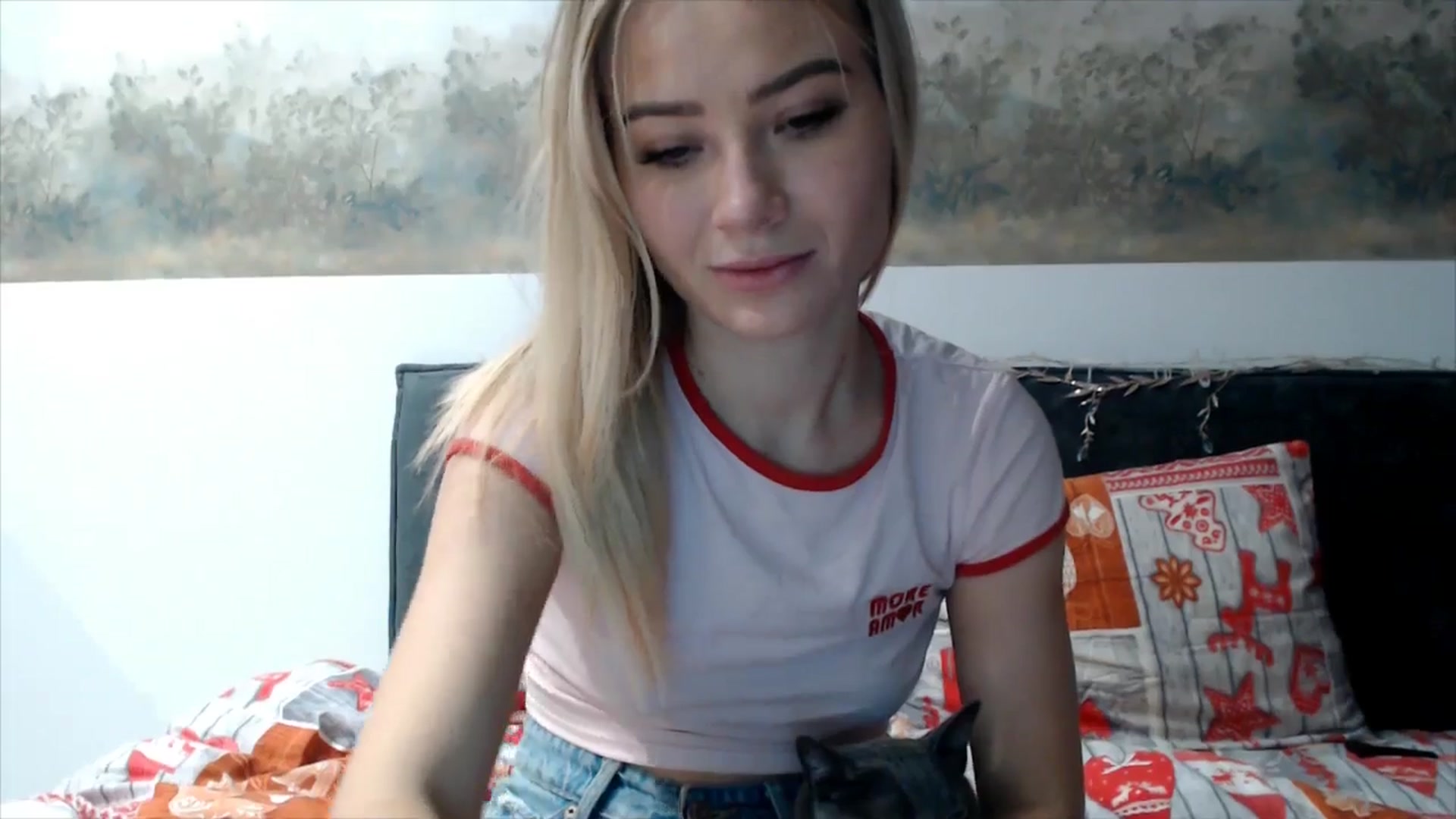 Gallery image thumbnail from fiancee's myfreecams stream on, 12/31/2025, 01:42 image 6 of 20