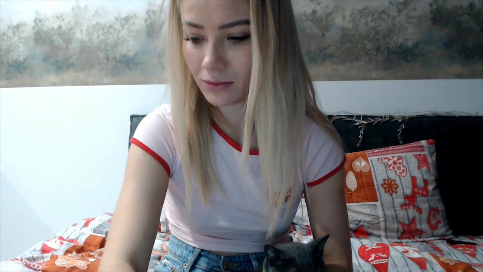 Gallery image thumbnail from fiancee's myfreecams stream on, 12/31/2025, 01:42 image 4 of 20